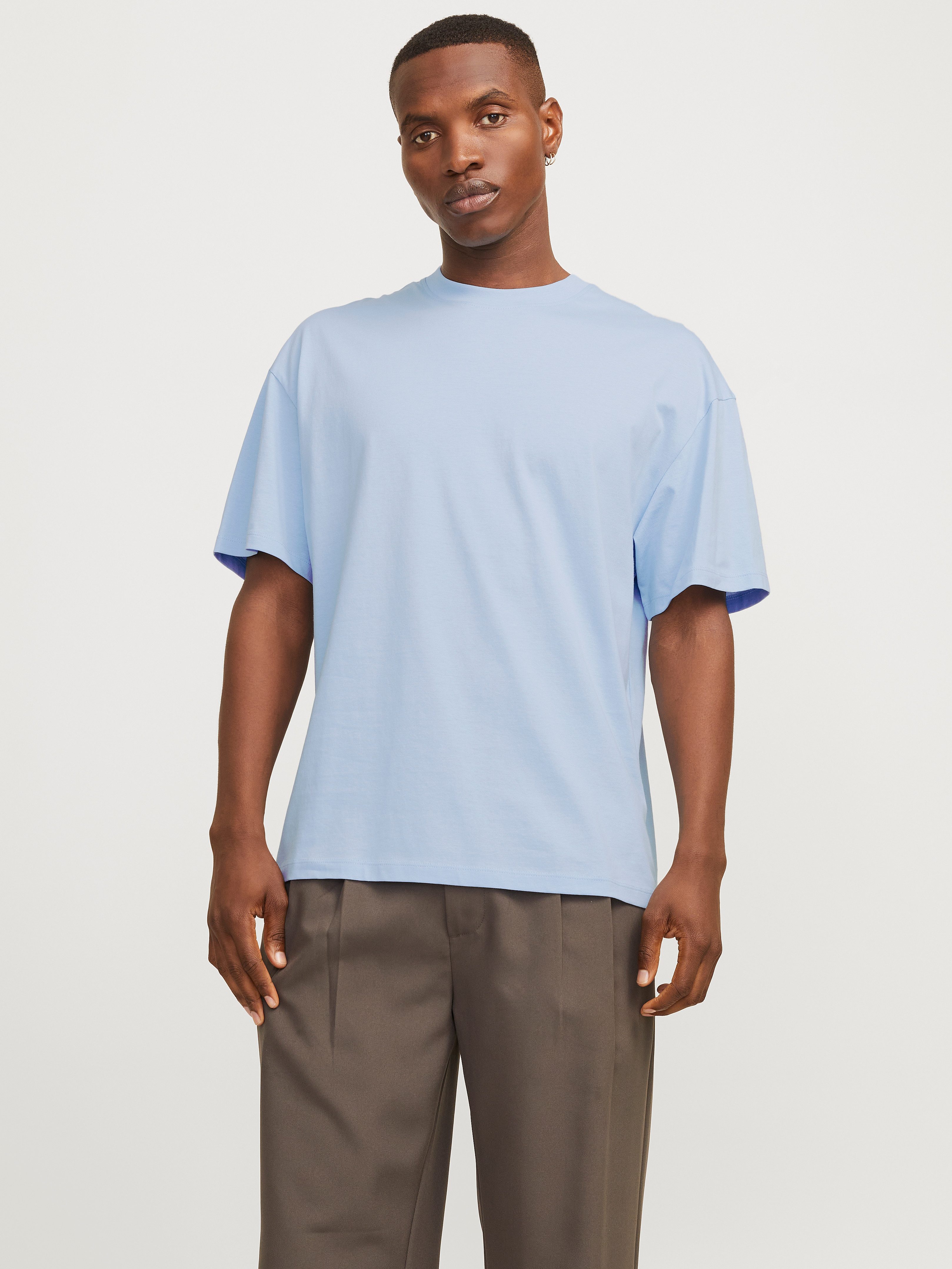Jack & Jones Oversized shirt JJEBRADLEY TEE SS O-NECK NOOS