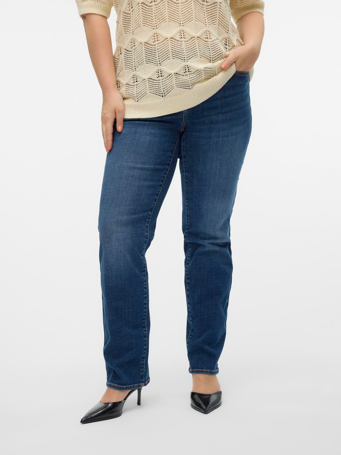 Vero Moda Curve Straight jeans VMCFLASH MR STRAIGHT LI3300 GA CUR NOOS