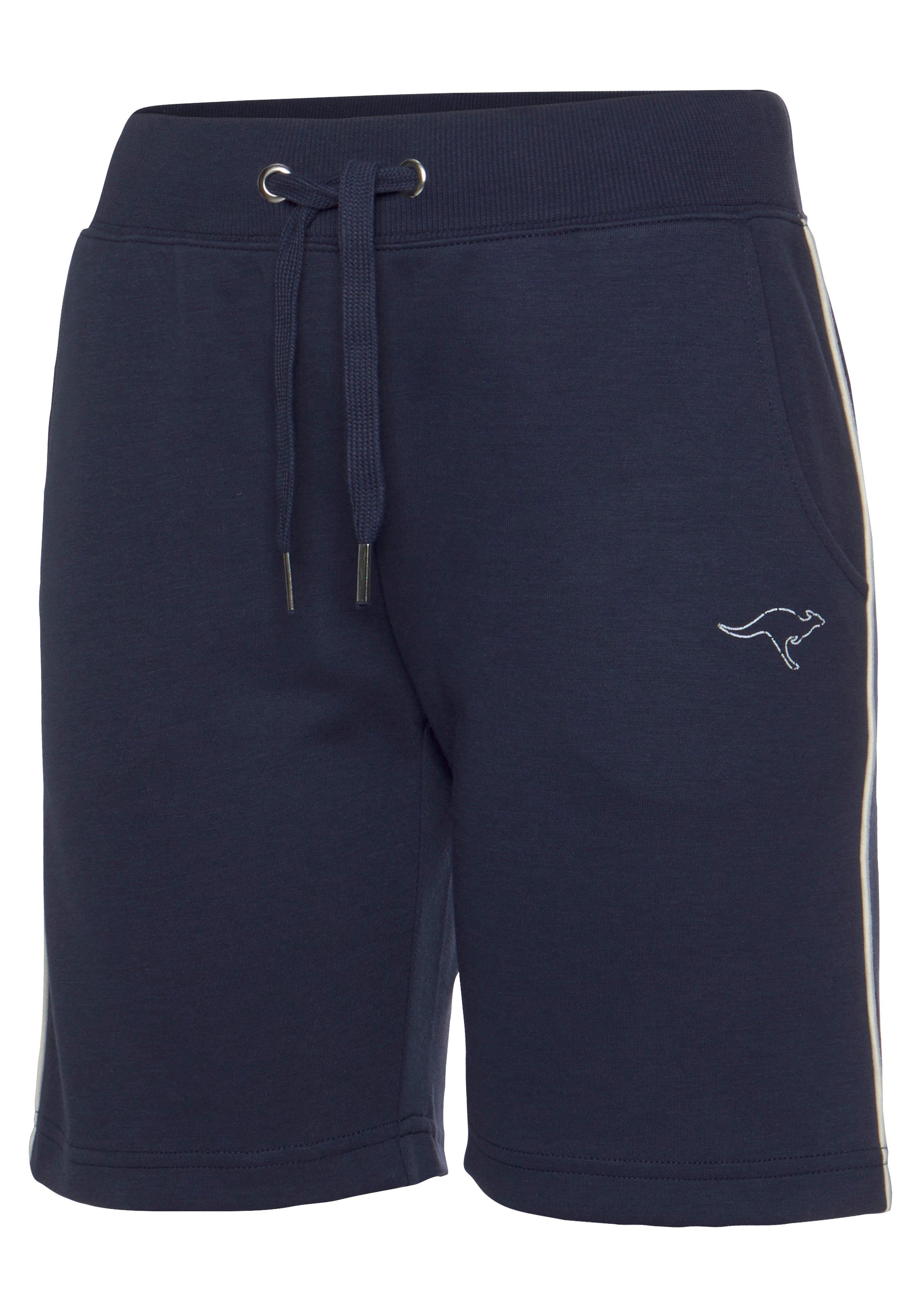 KangaROOS Bermuda met smalle piping opzij