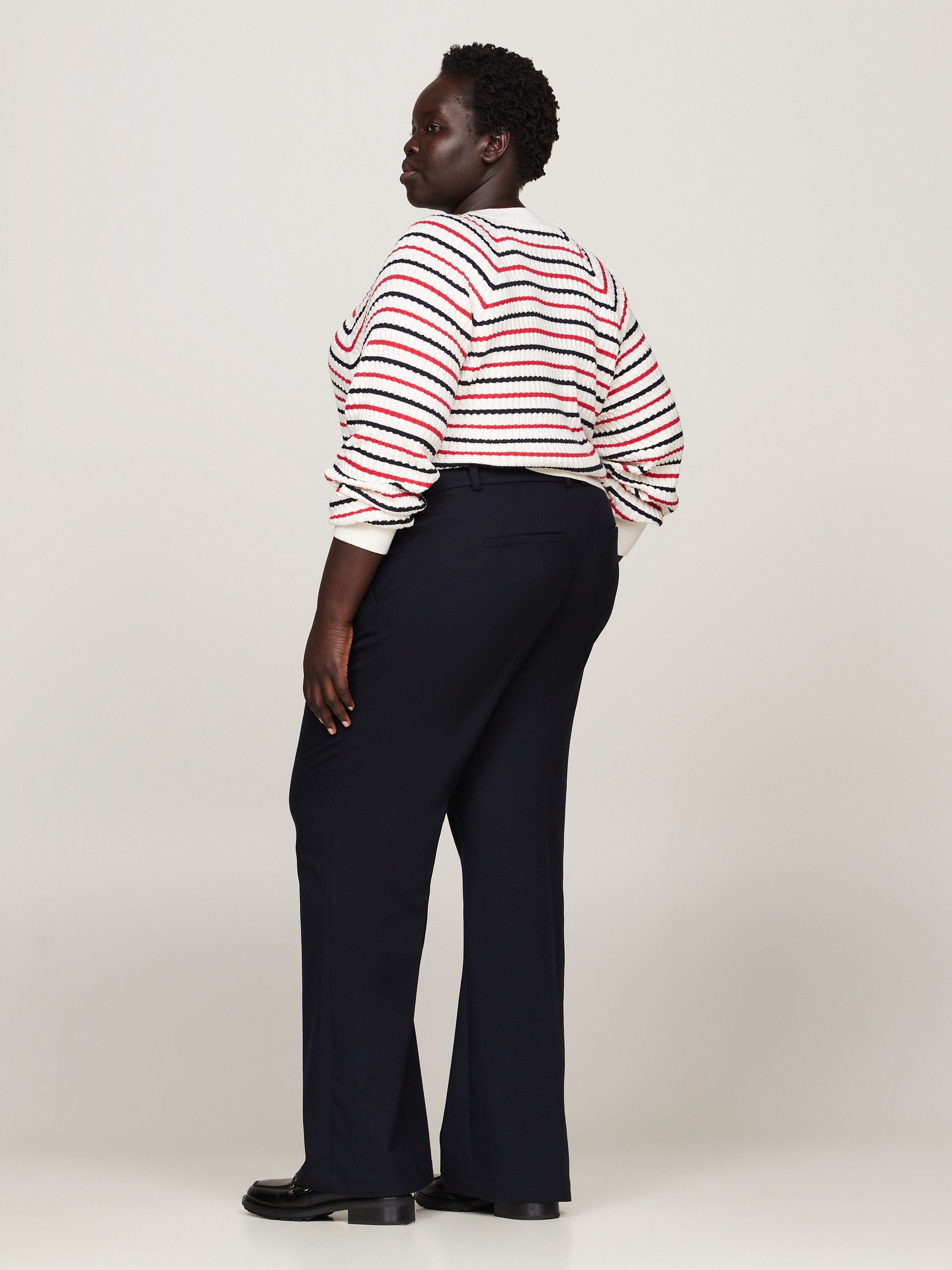 Tommy Hilfiger Curve Broek met wijde pijpen CRV CORE FLARED PANT in grote maten, flared vorm