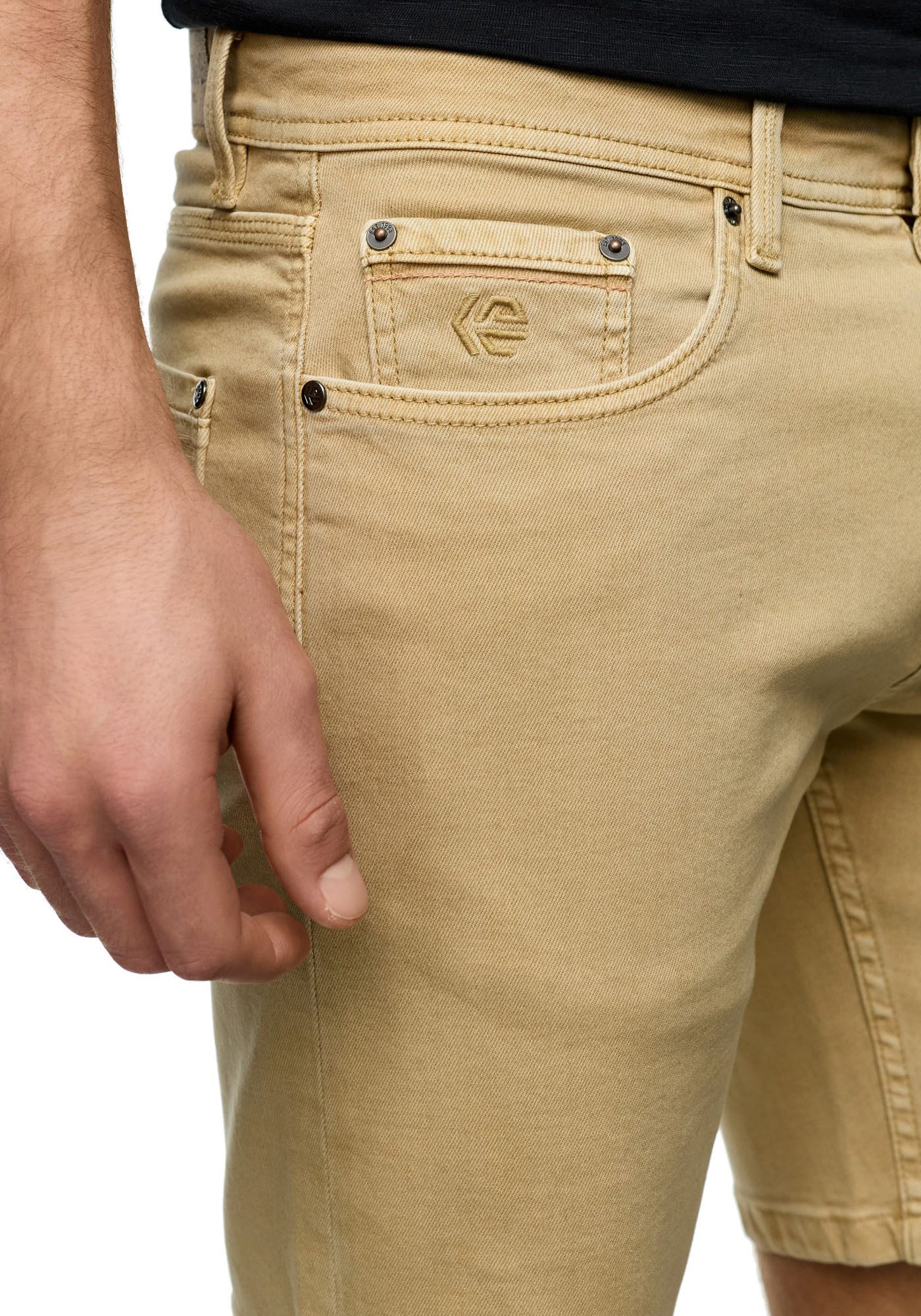 Indicode Chino-short INSymon