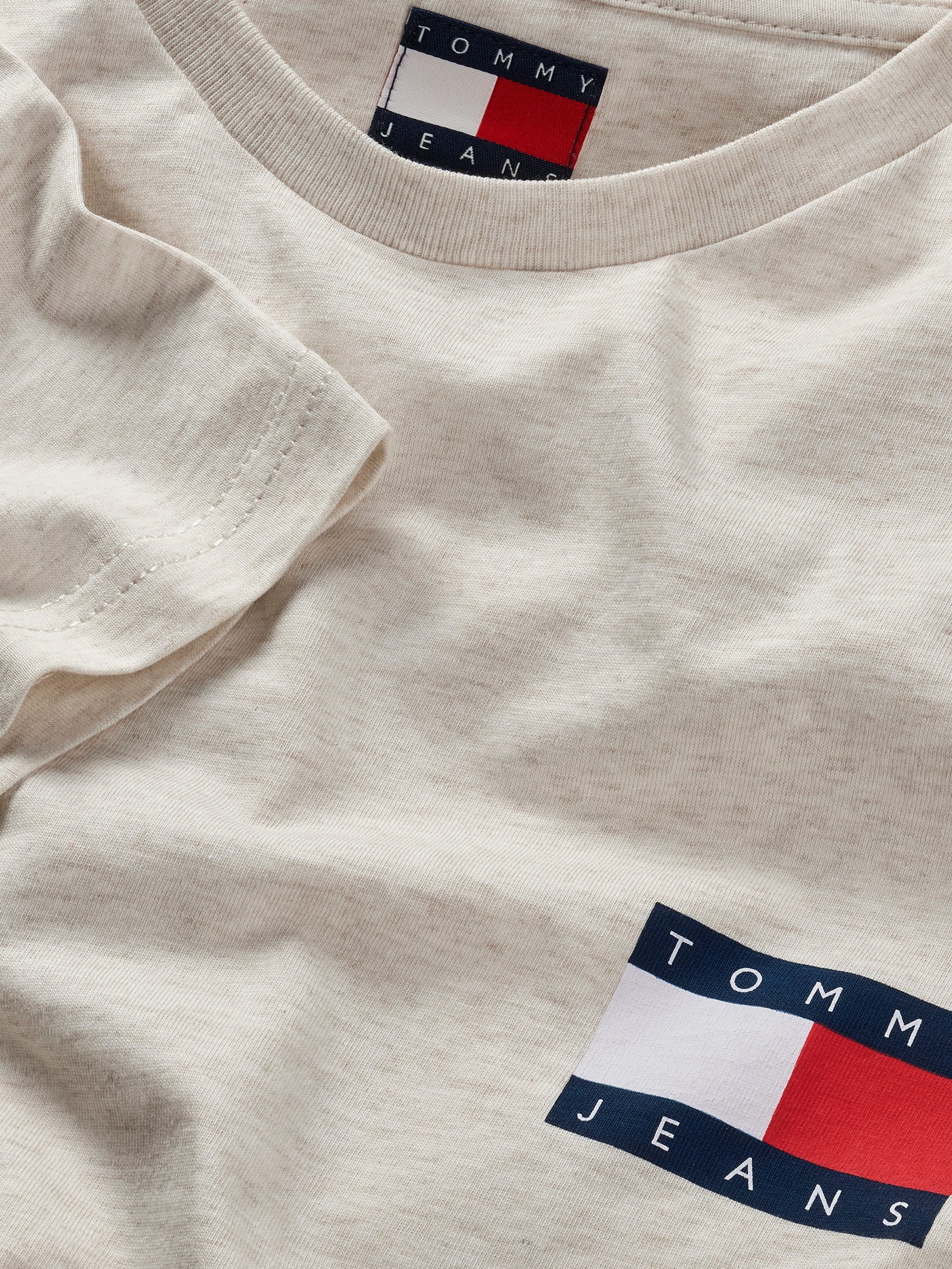 TOMMY JEANS T-shirt TJM SLIM ESSENTIAL FLAG TEE EXT