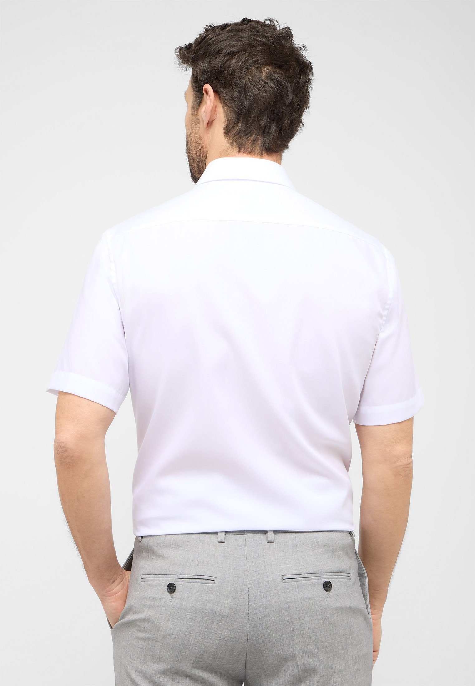 Eterna Overhemd met korte mouwen MODERN FIT NON IRON (strijkvrij)