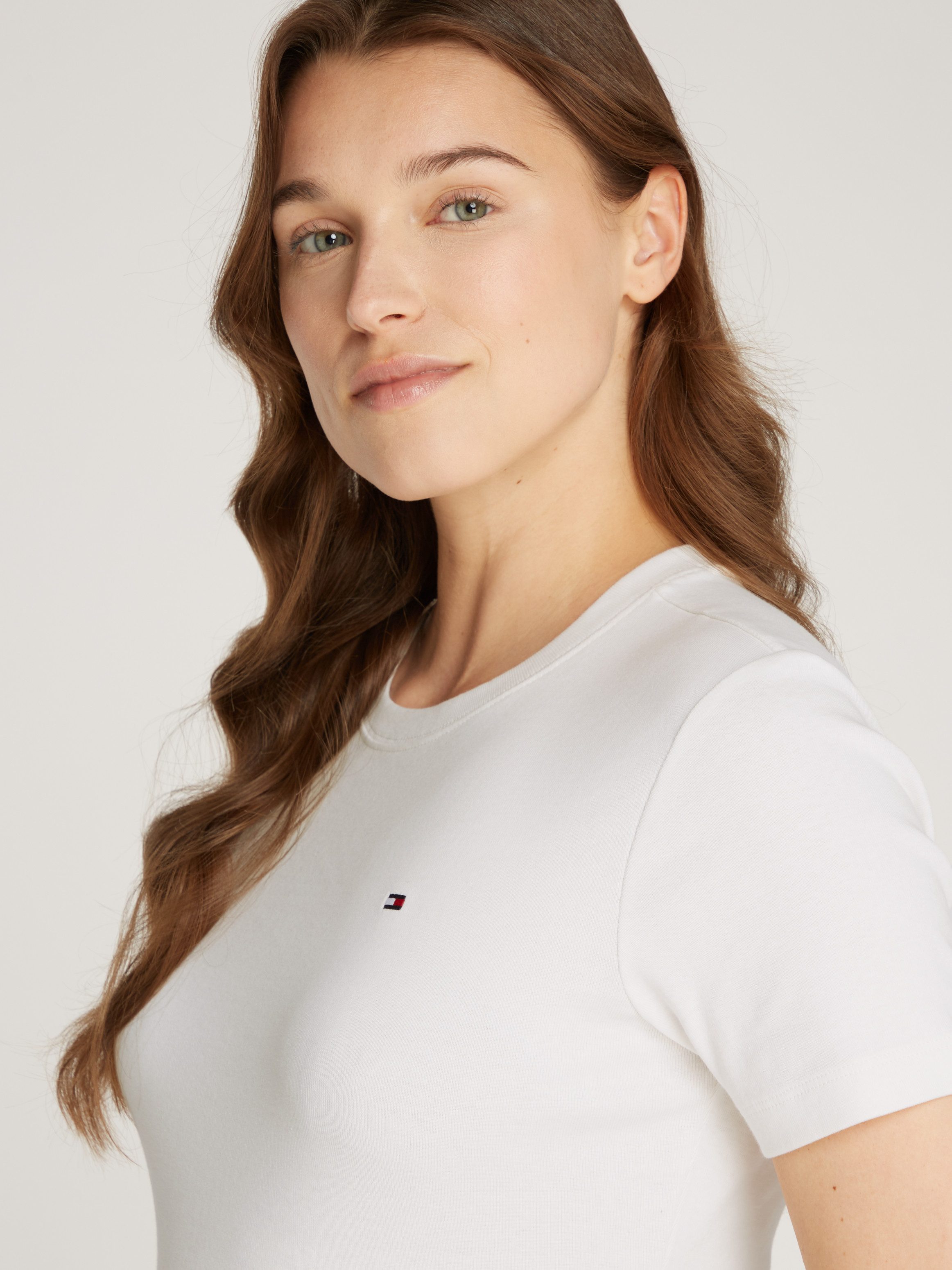 Tommy Hilfiger T-shirt SLIM CODY C-NK SS met geborduurd logo