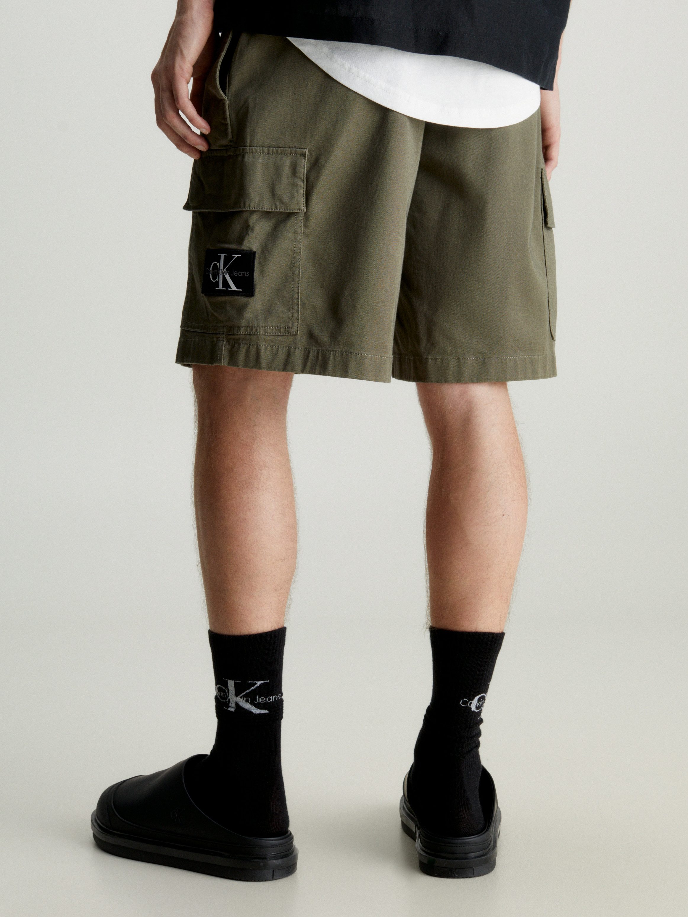 Calvin Klein Cargobroek CARGO SHORT met logopatch