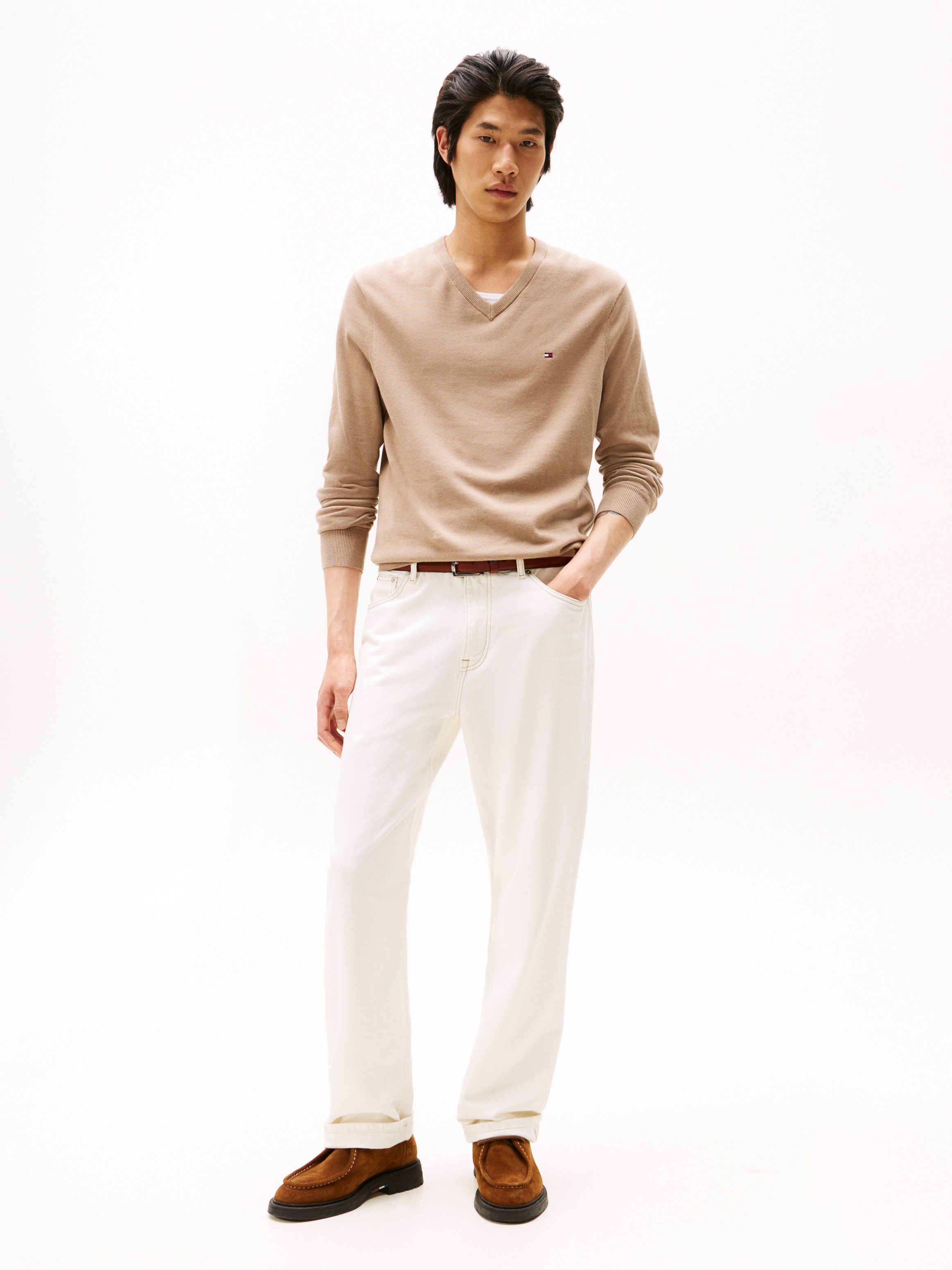 Tommy Hilfiger Gebreide trui ESSENTIAL COTTON V NECK met V-hals en borduursel