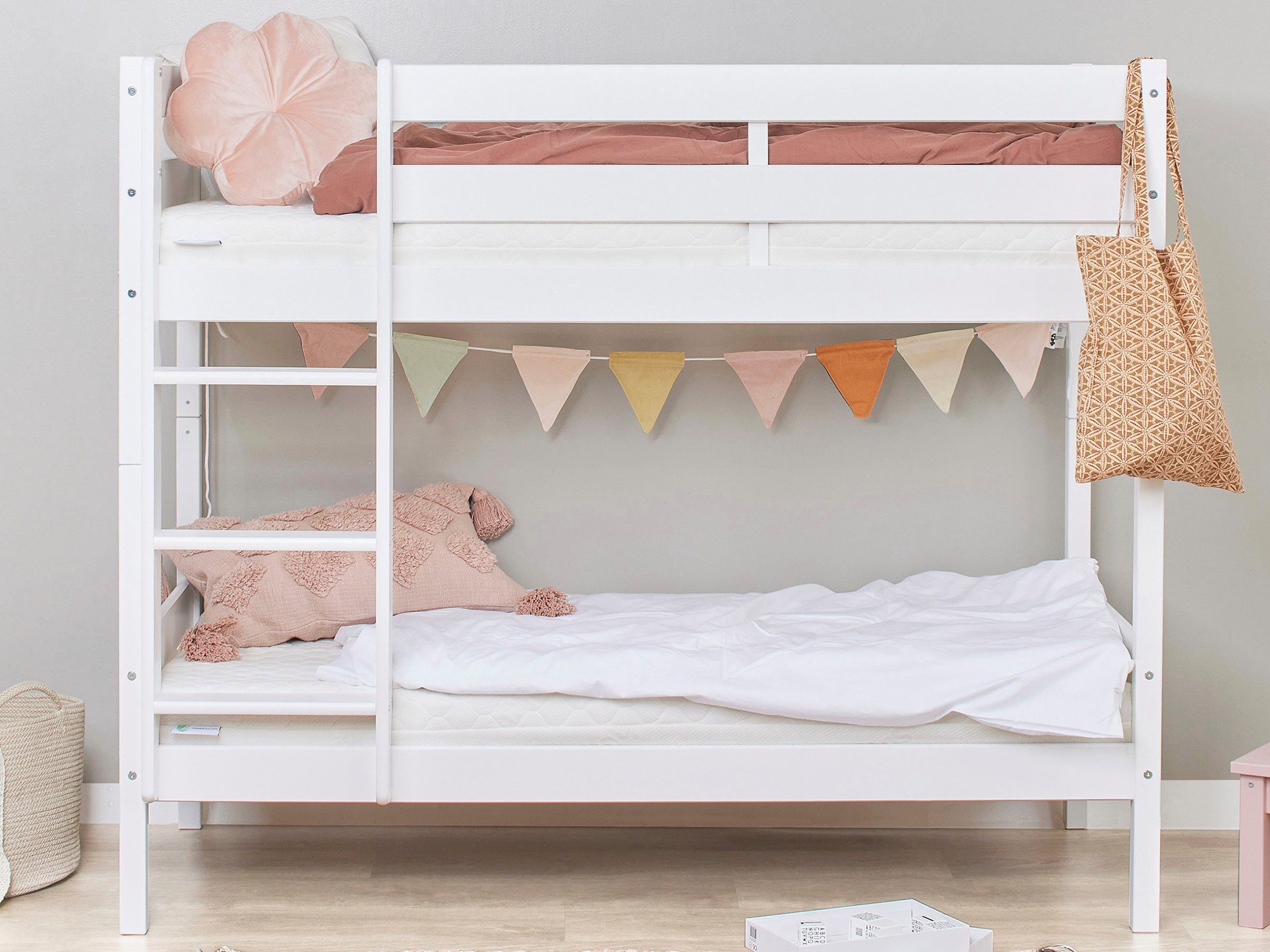 Hoppekids Stapelbed Eco comfort kinderbed 90x200 of 70x160 van massief hout in 4 kleuren