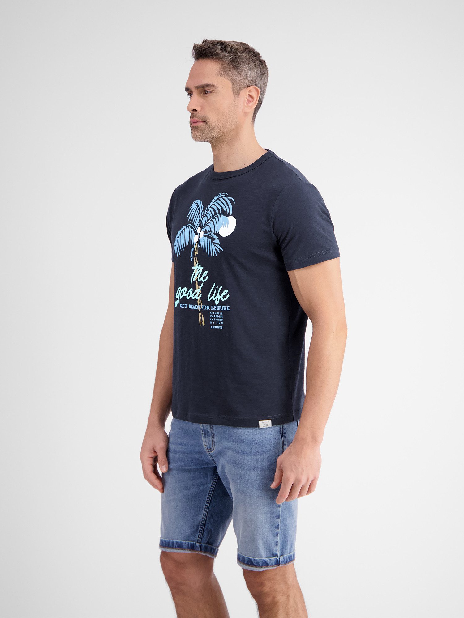 Lerros T-shirt LERROS ronde hals T-shirt voor heren met palmenprint