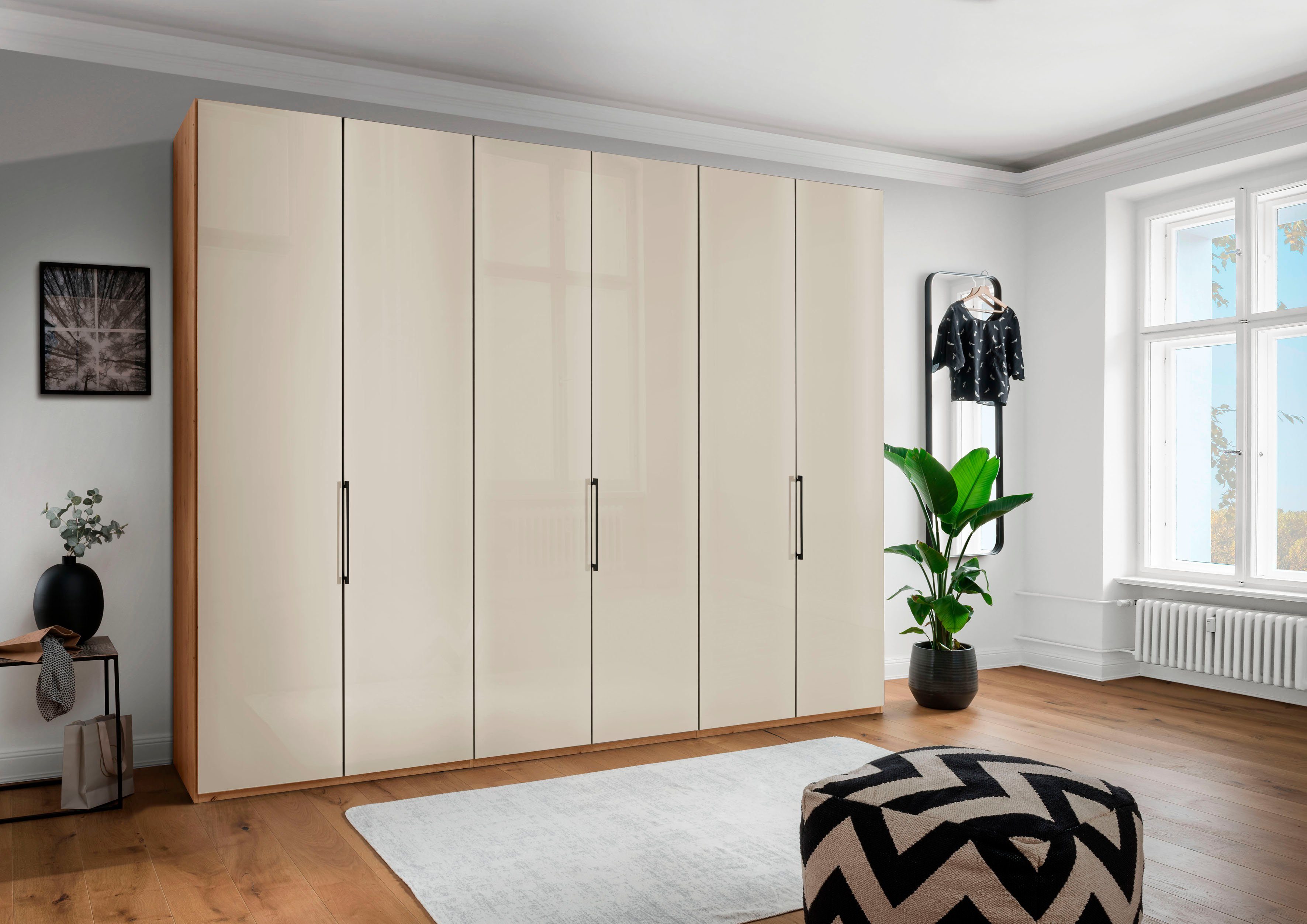 WIEMANN Vouwdeurkast Monaco met glazen front en hoogwaardig beslag garderobekasten maat 295,2 cm x 236 cm x 58 cm beige