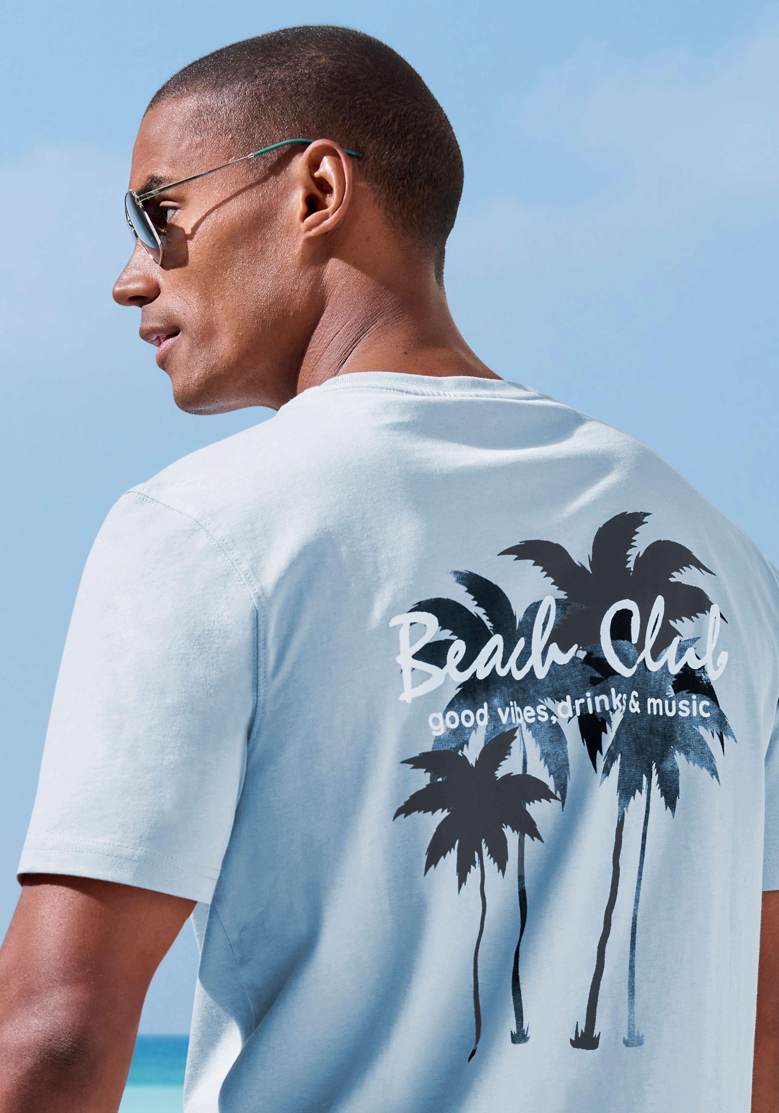 Beachtime T-shirt Met grote print op de rug