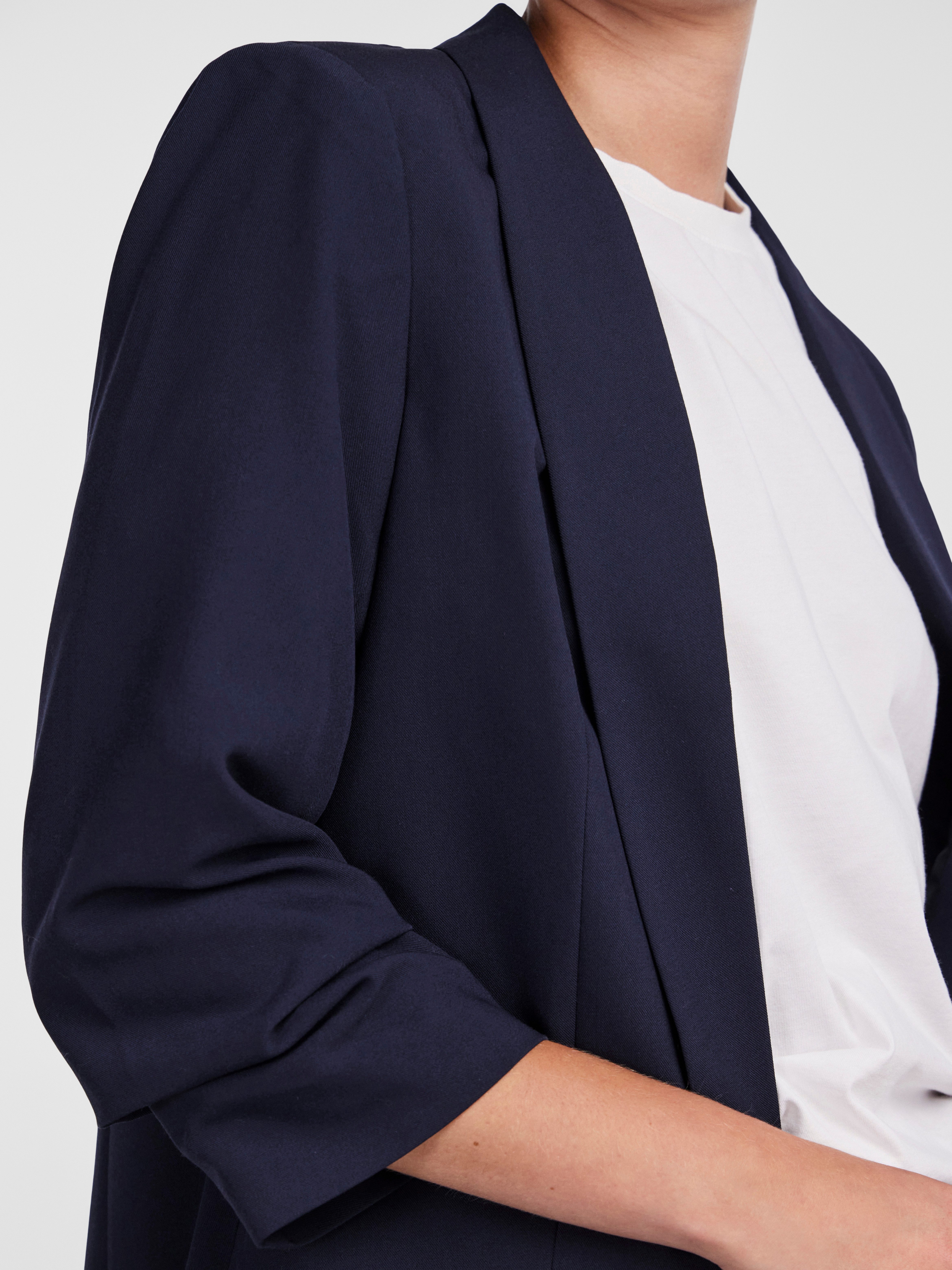 pieces Blouseblazer PCBOSELLA 3/4 BLAZER NOOS met plooidetail op de mouw