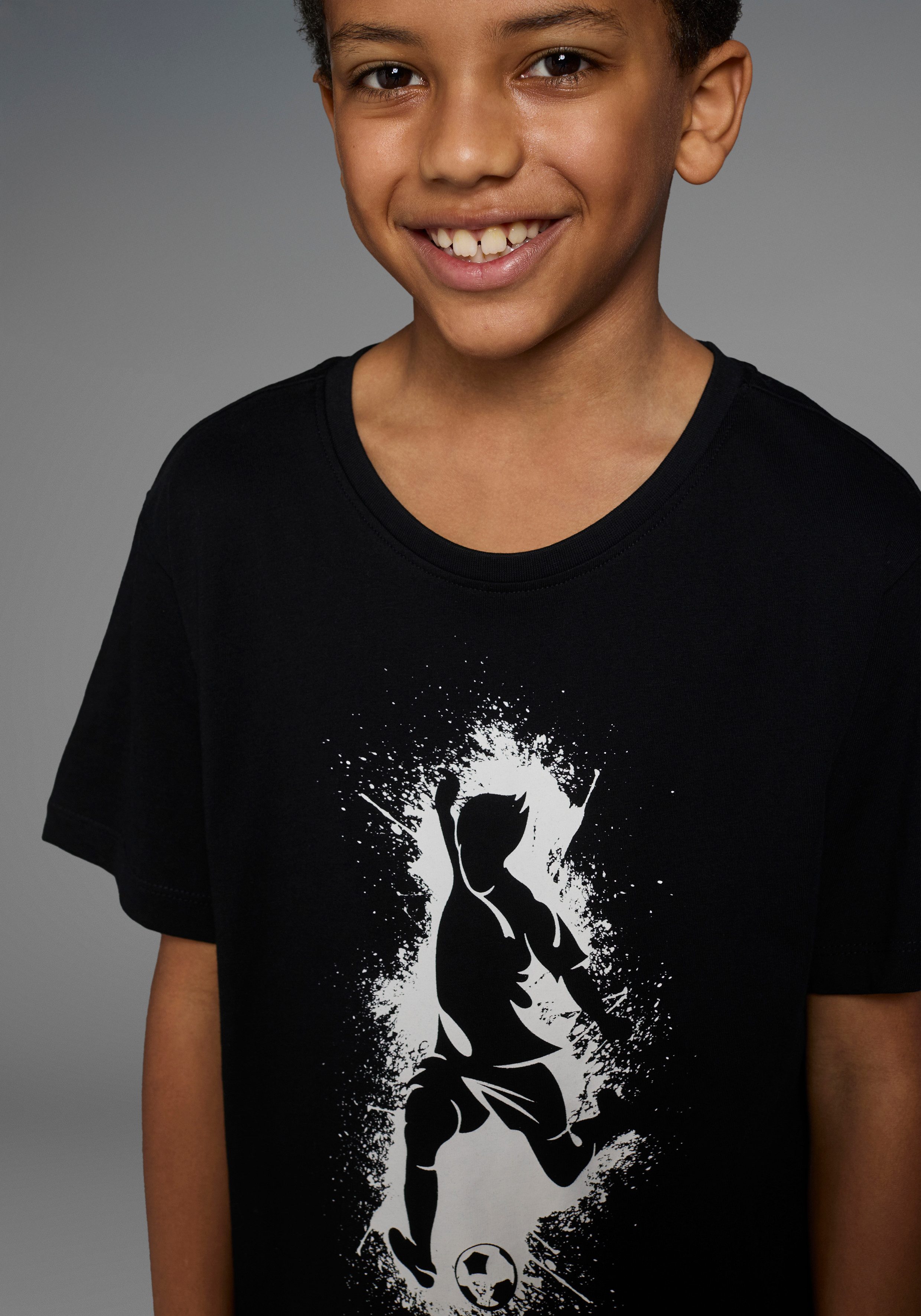 KIDSWORLD T-shirt Met casual VOETBAL-print Korte mouwen, basic pasvorm, met stijlvolle print, ronde hals