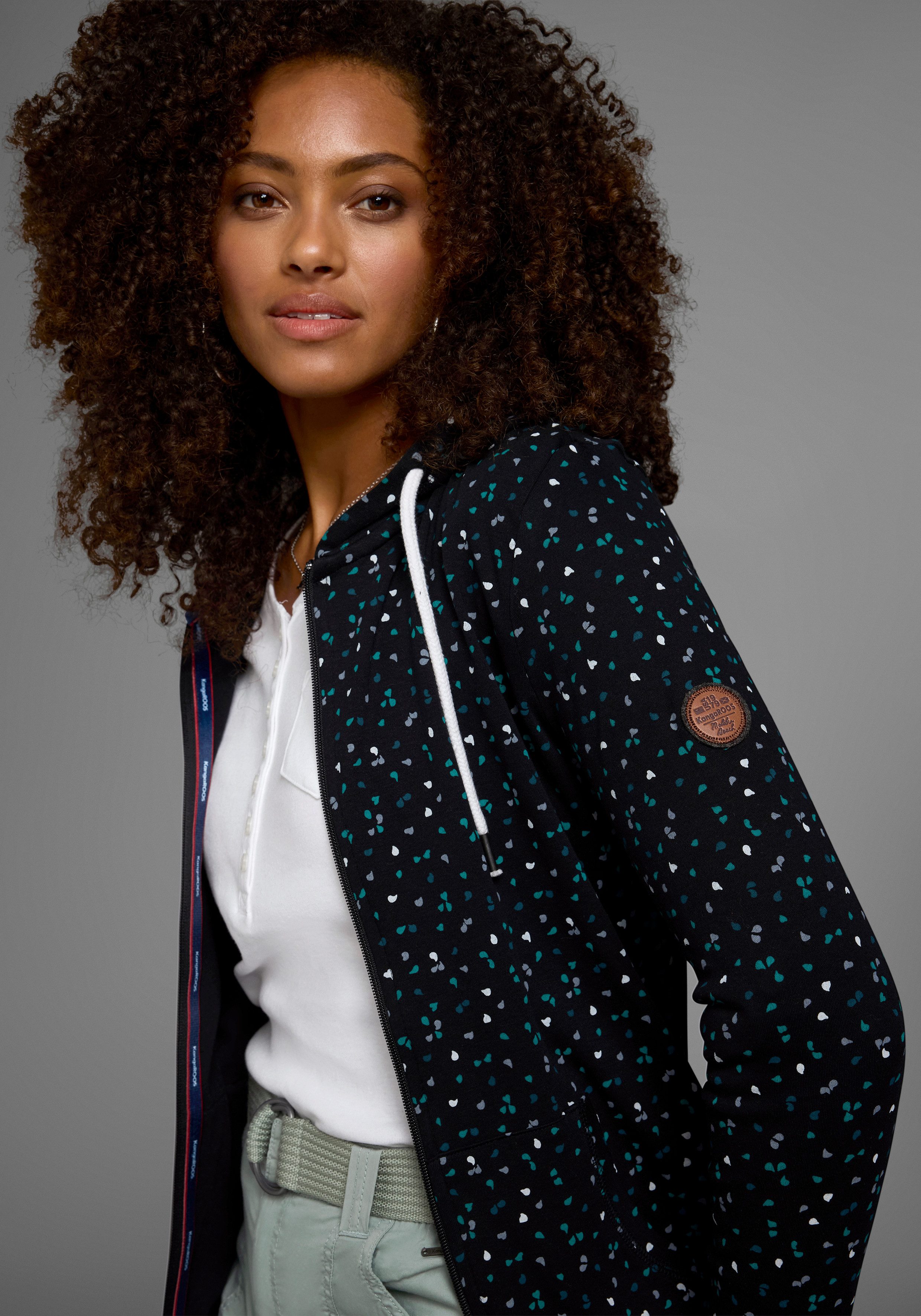 KangaROOS Capuchonsweatvest met sportieve minimal-print