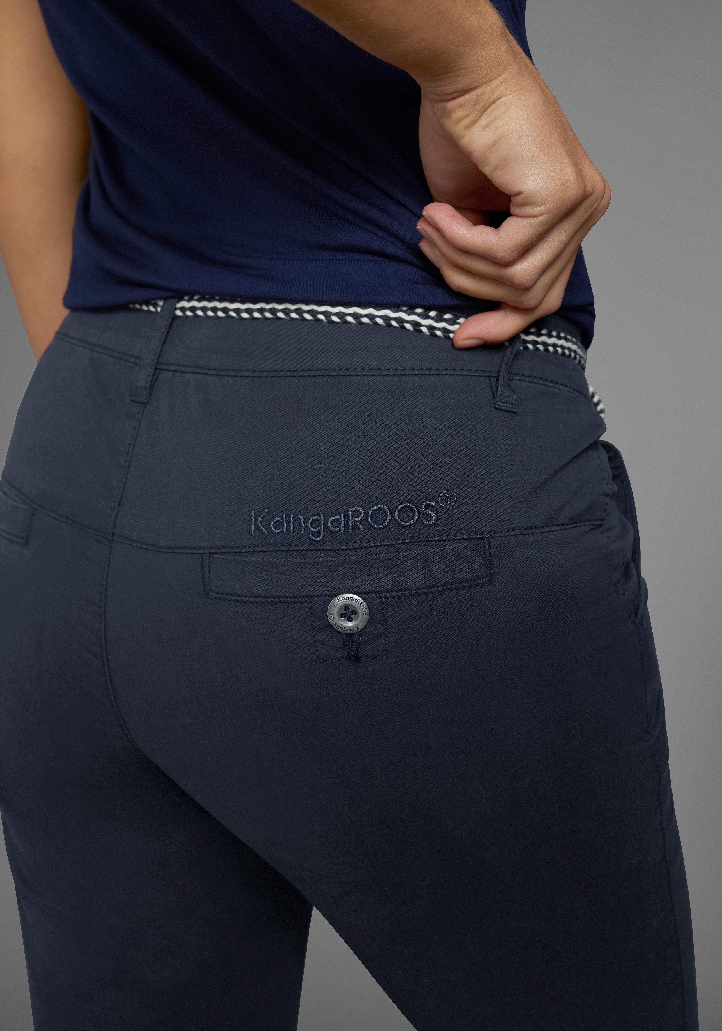 KangaROOS Chino in smal model, met koord te strikken (set, 2-delig, Met riem)