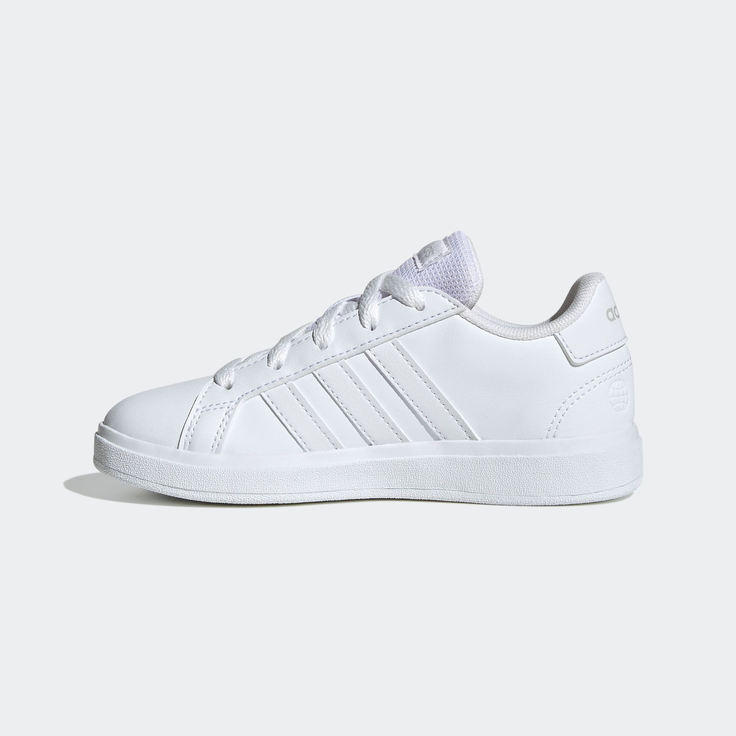 adidas Sportswear Sneakers GRAND COURT LIFESTYLE TENNIS LACE-UP Design geïnspireerd op de adidas Superstar