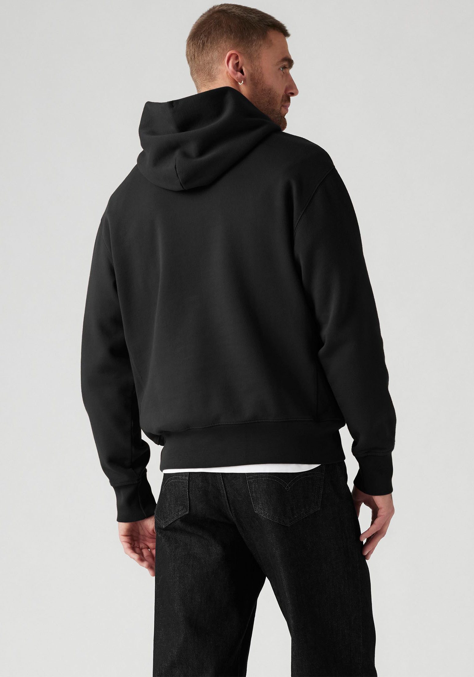 Levi's Hoodie THE AUTHENTIC HOODIE met kleine ton-sur-ton logo-borduursel op de borst