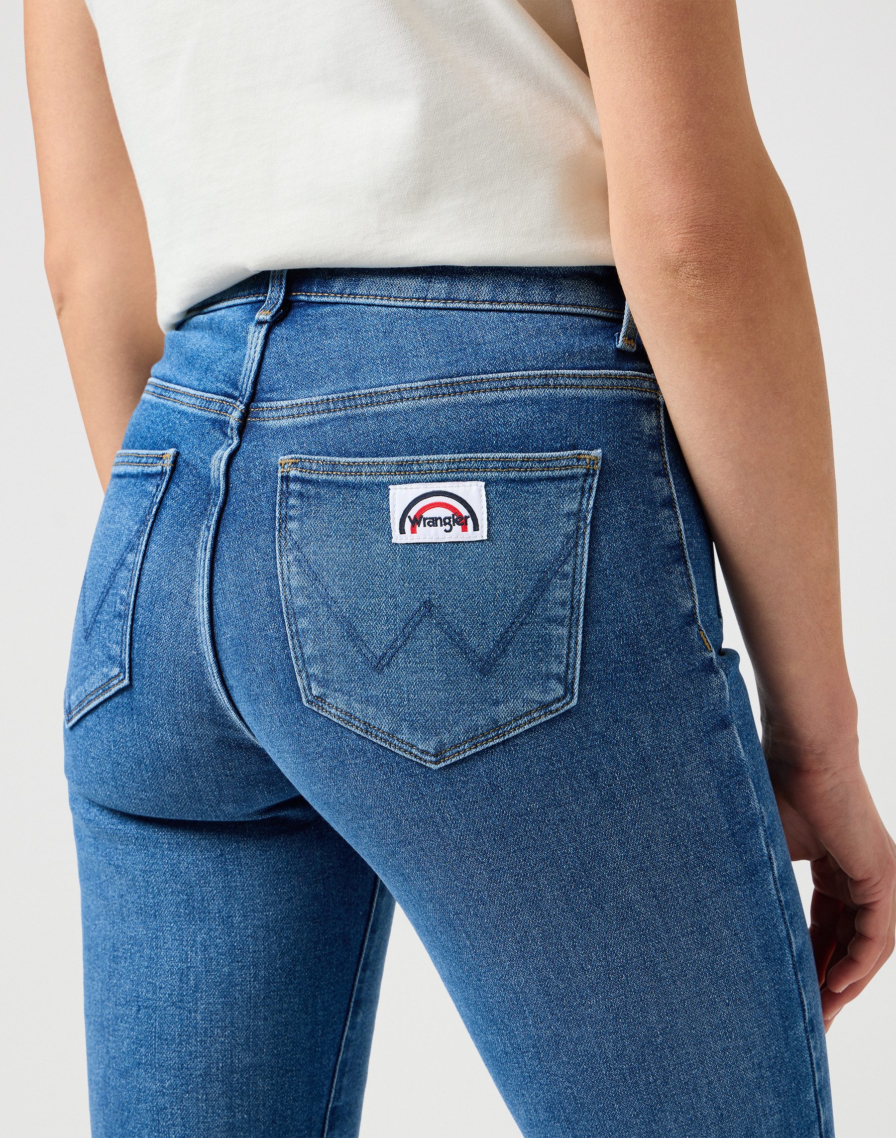 Wrangler Bootcut jeans Flare in retro-design met uitlopende pijp
