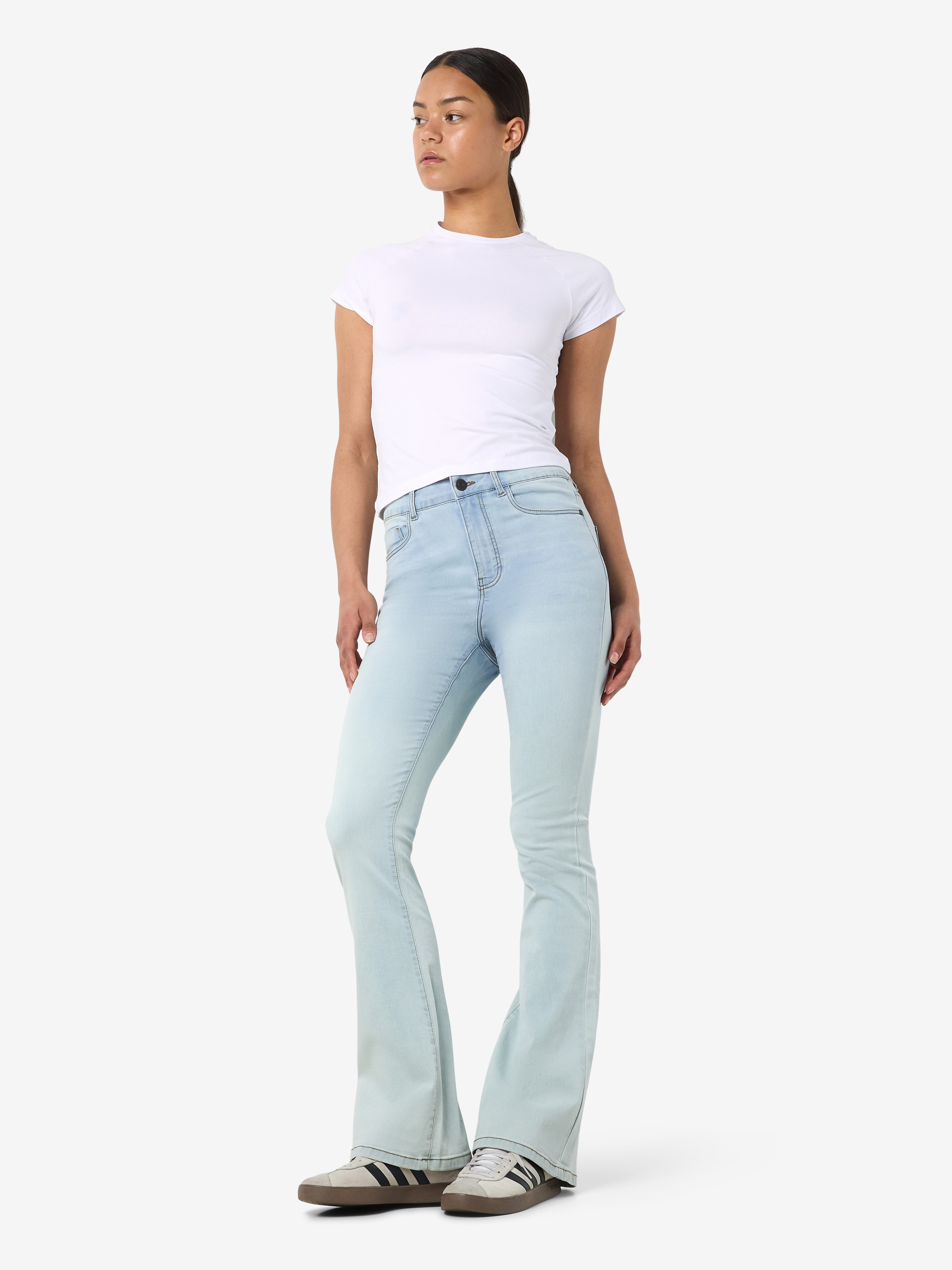 Noisy may Bootcut jeans NMSALLIE HW SKINNY FLAR VI515LB FWD NOOS