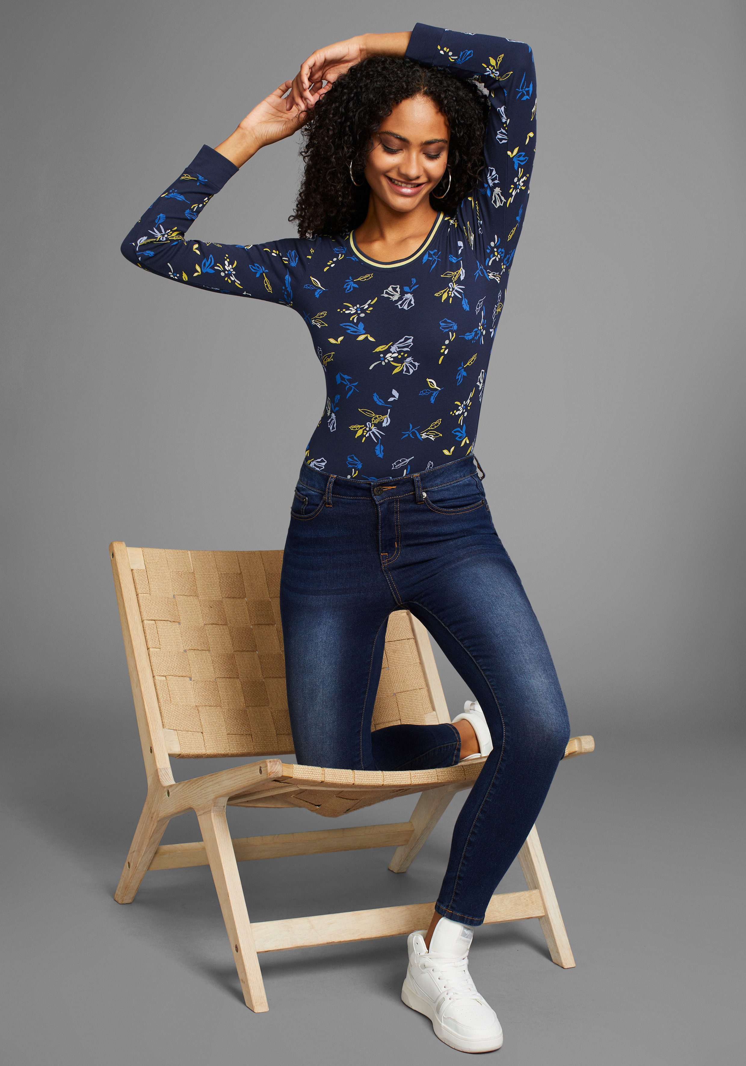 KangaROOS Shirt met lange mouwen met allover-print en contrastdetails