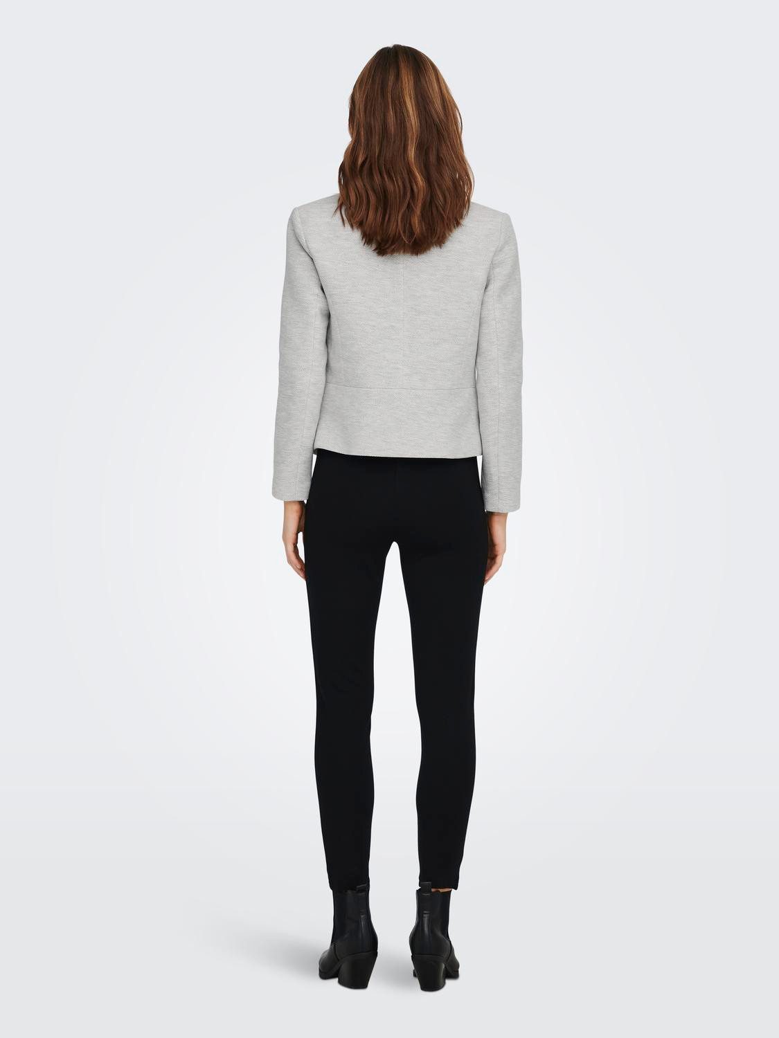 Only Korte blazer ONLADDY-LINEA L/S SHORT BLAZER CC TLR