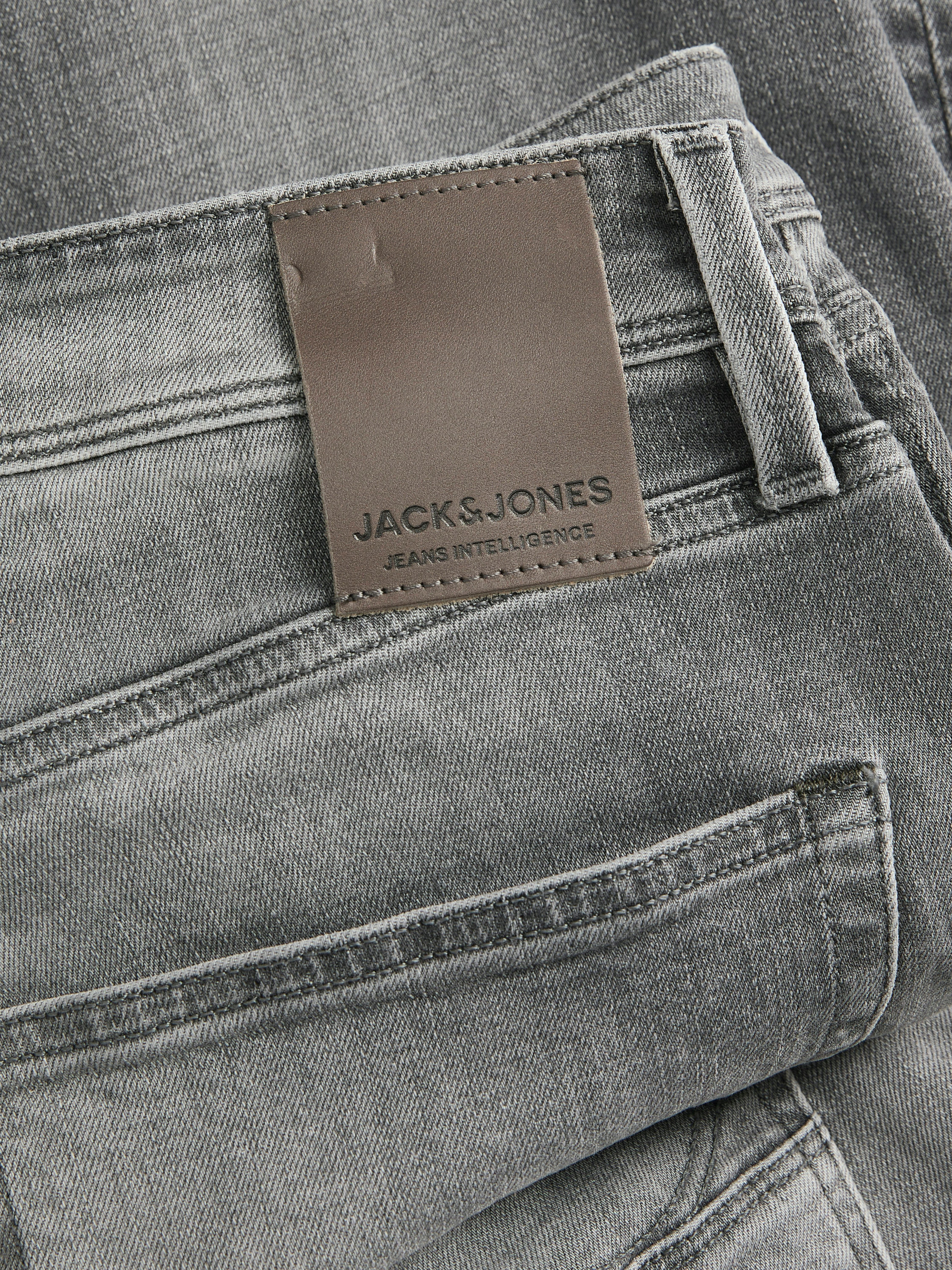 Jack & Jones Comfort fit jeans JJIMIKE JJFOX CB 08