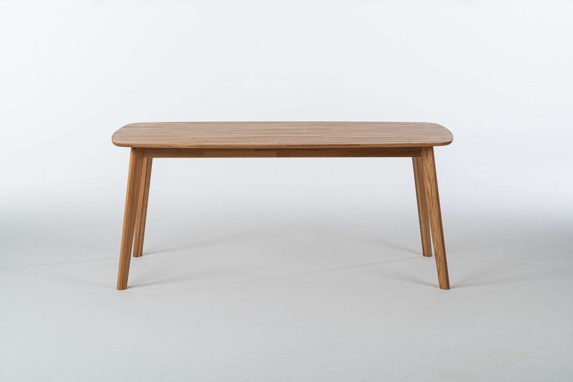 andas Eettafel Brobyn optioneel gemaakt van massief eiken of beuken