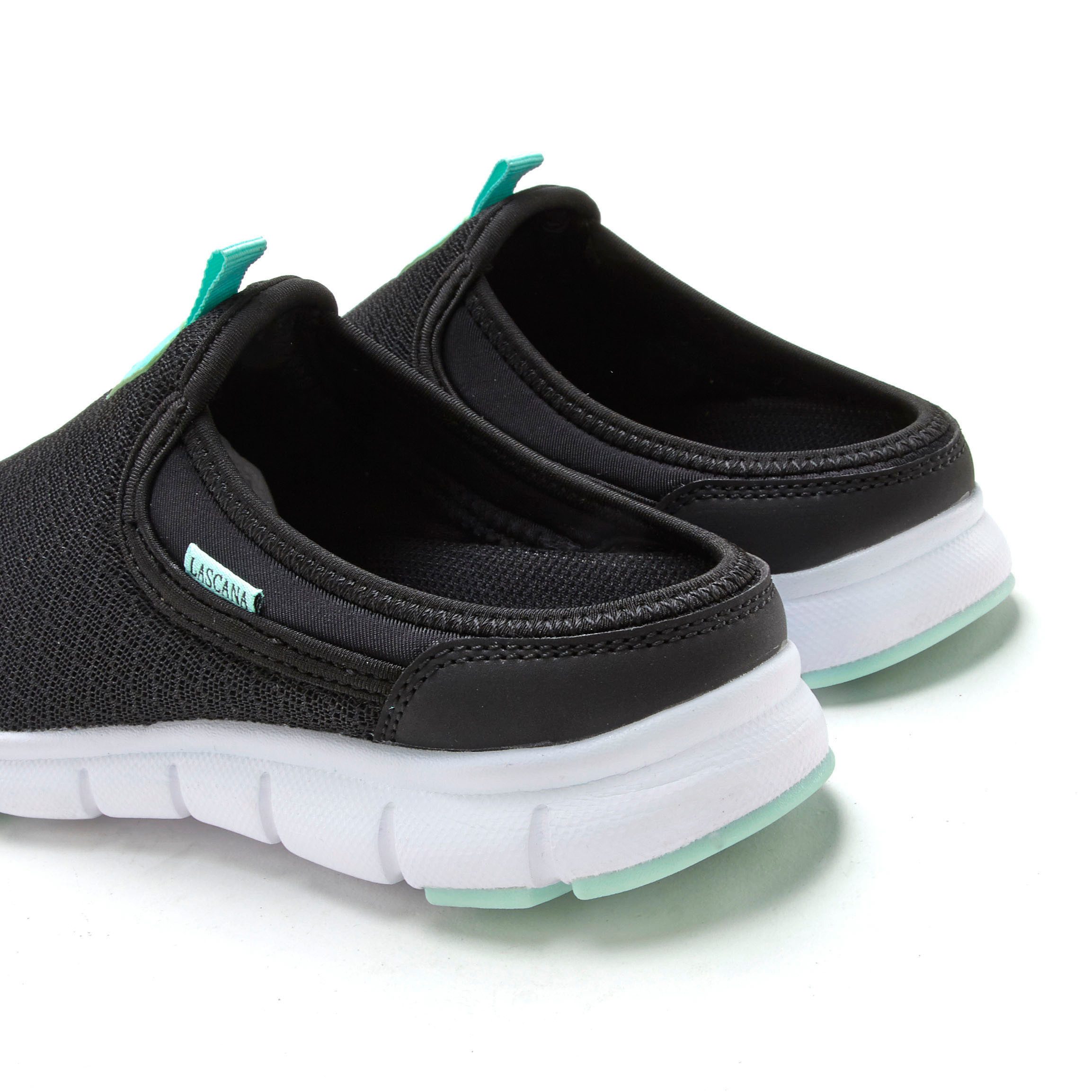 Lascana Slip-on sneakers Lage schoen, vrijetijdsschoen, sabot, clogs van licht mesh-materiaal