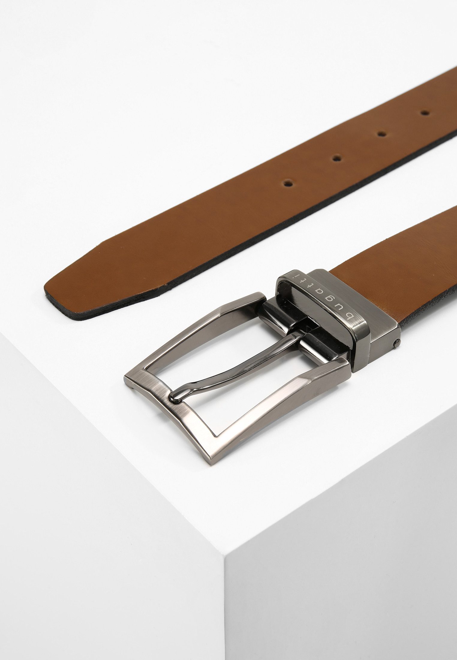 Bugatti Omkeerbare riem