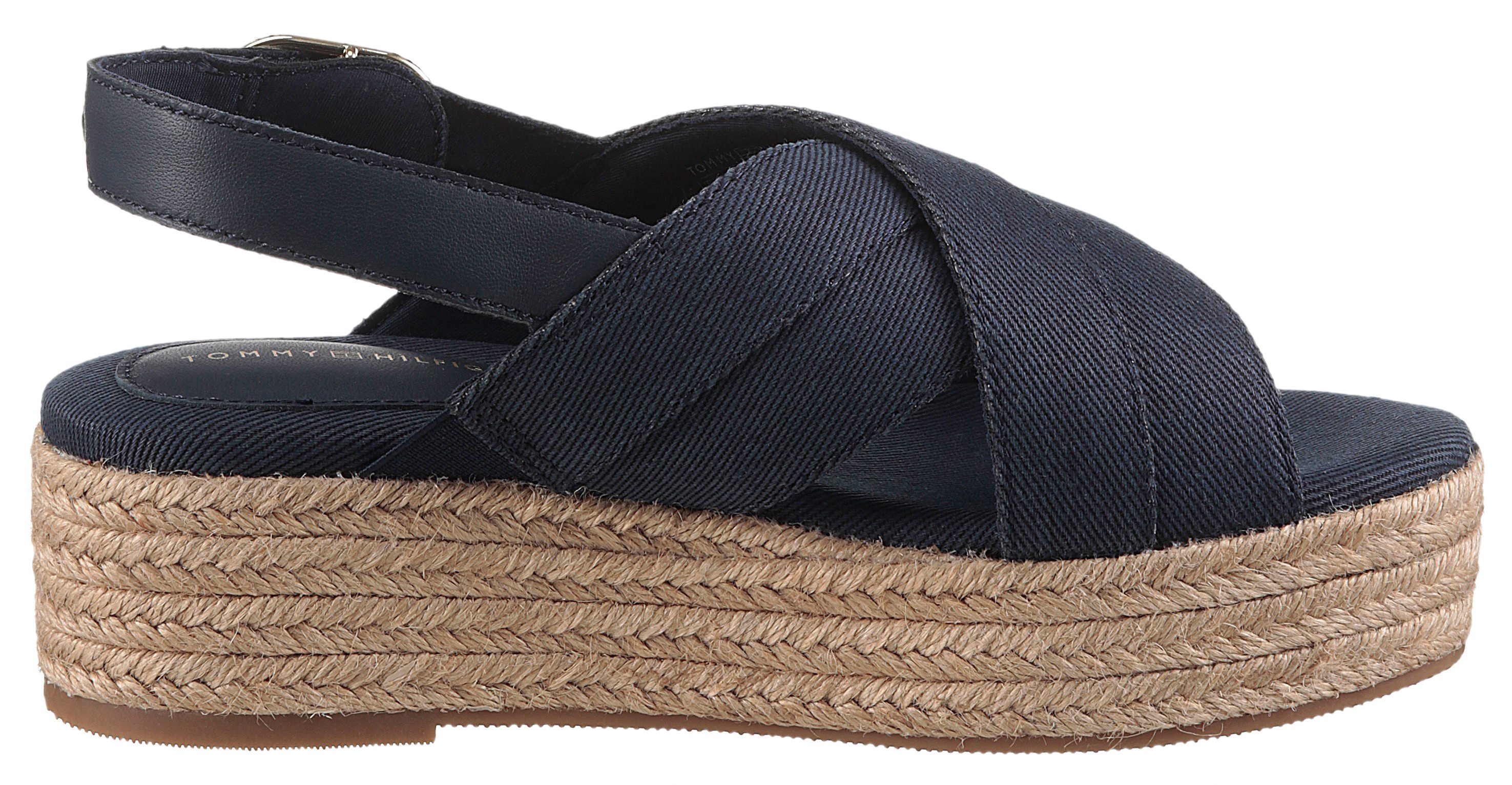 Tommy Hilfiger Sleehaksandaaltjes DENIM ESPADRILLE PLATFORM SANDAL , plateau, riemchensandaal, zomerschoen met verstelbare gesp