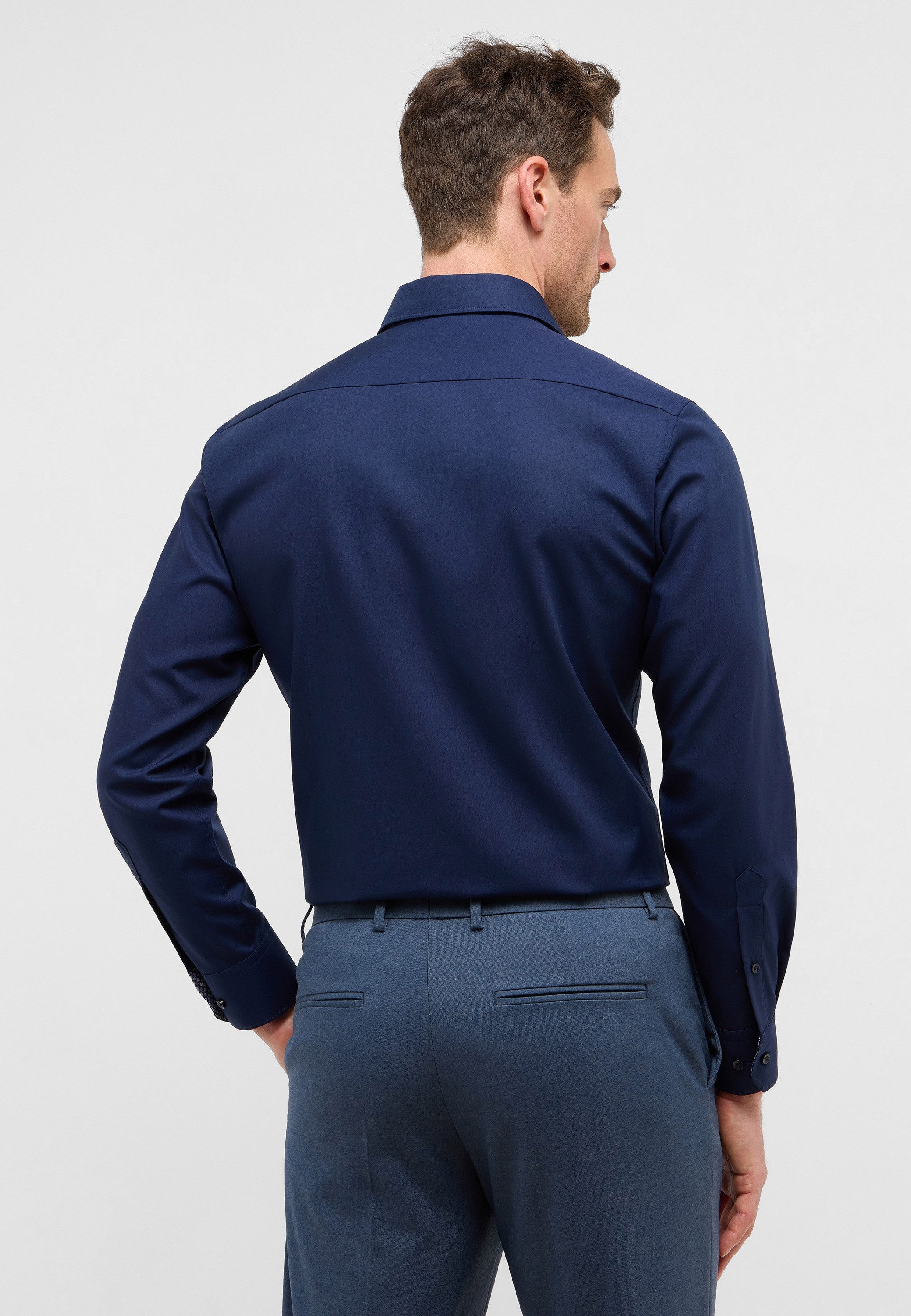 Eterna Overhemd met lange mouwen MODERN FIT NON IRON (strijkvrij)