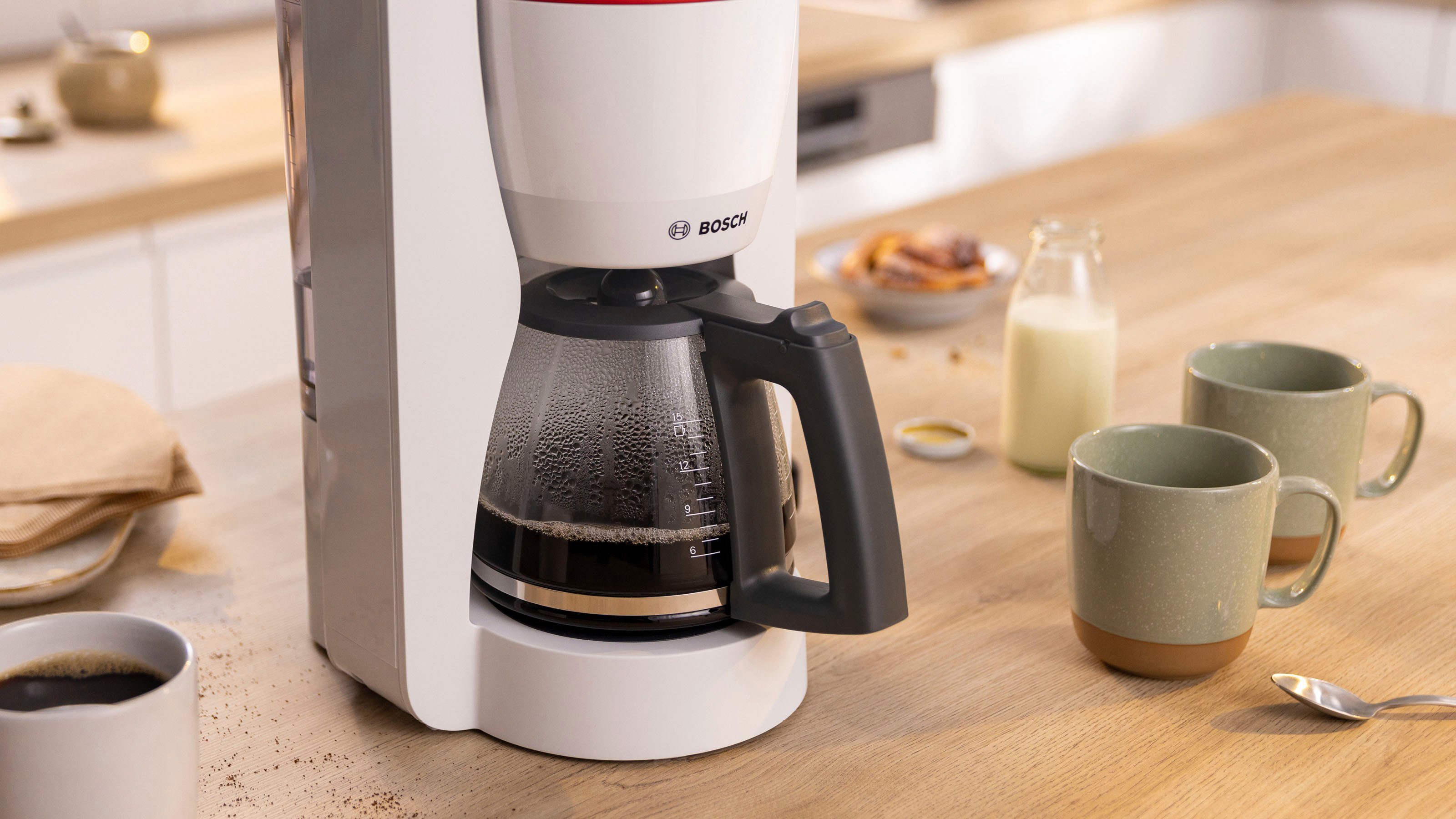 BOSCH Filterkoffieapparaat MyMoment TKA3M131, 1,25 l, 60min warmhoudfunctie, aroma intense, ontkalkingsprogramma, 1200 w