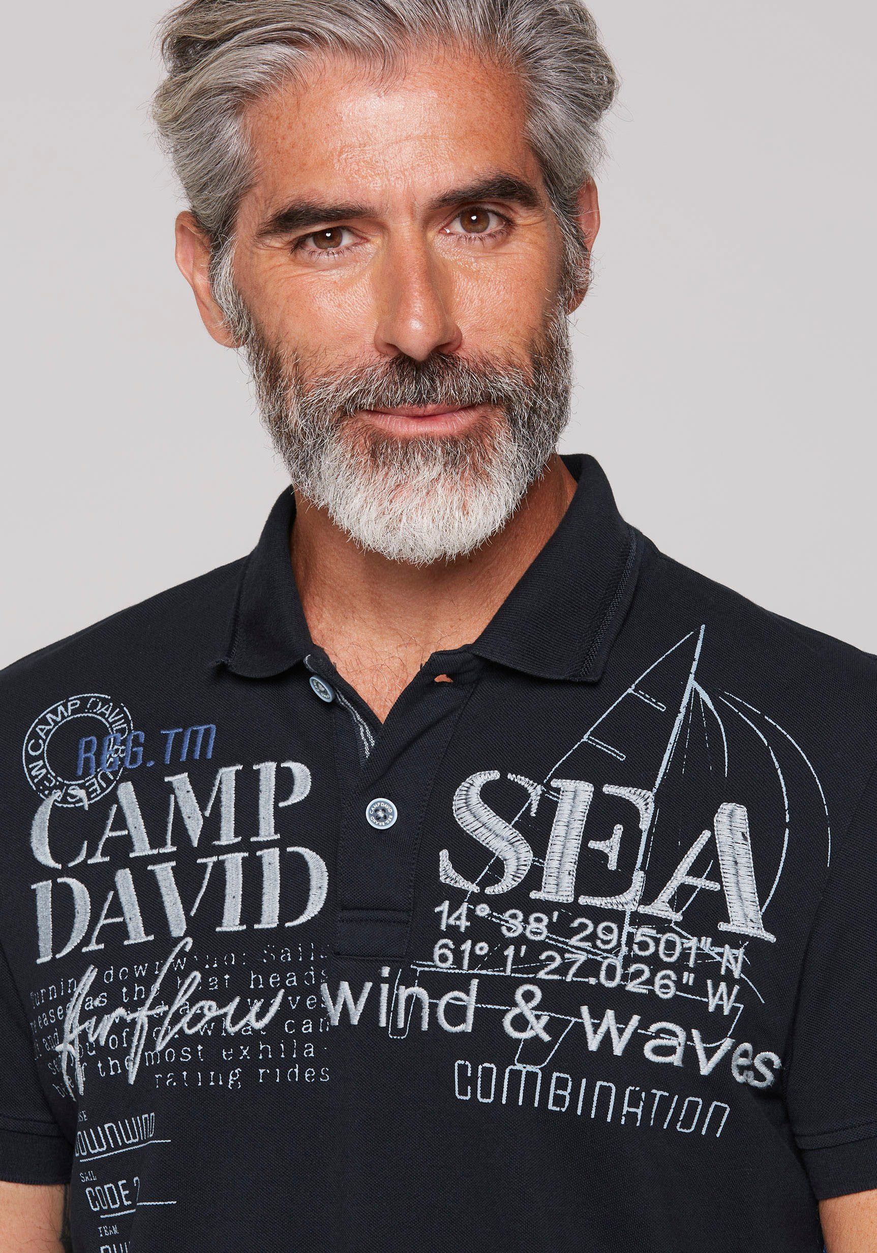 CAMP DAVID Poloshirt met logo-applicaties