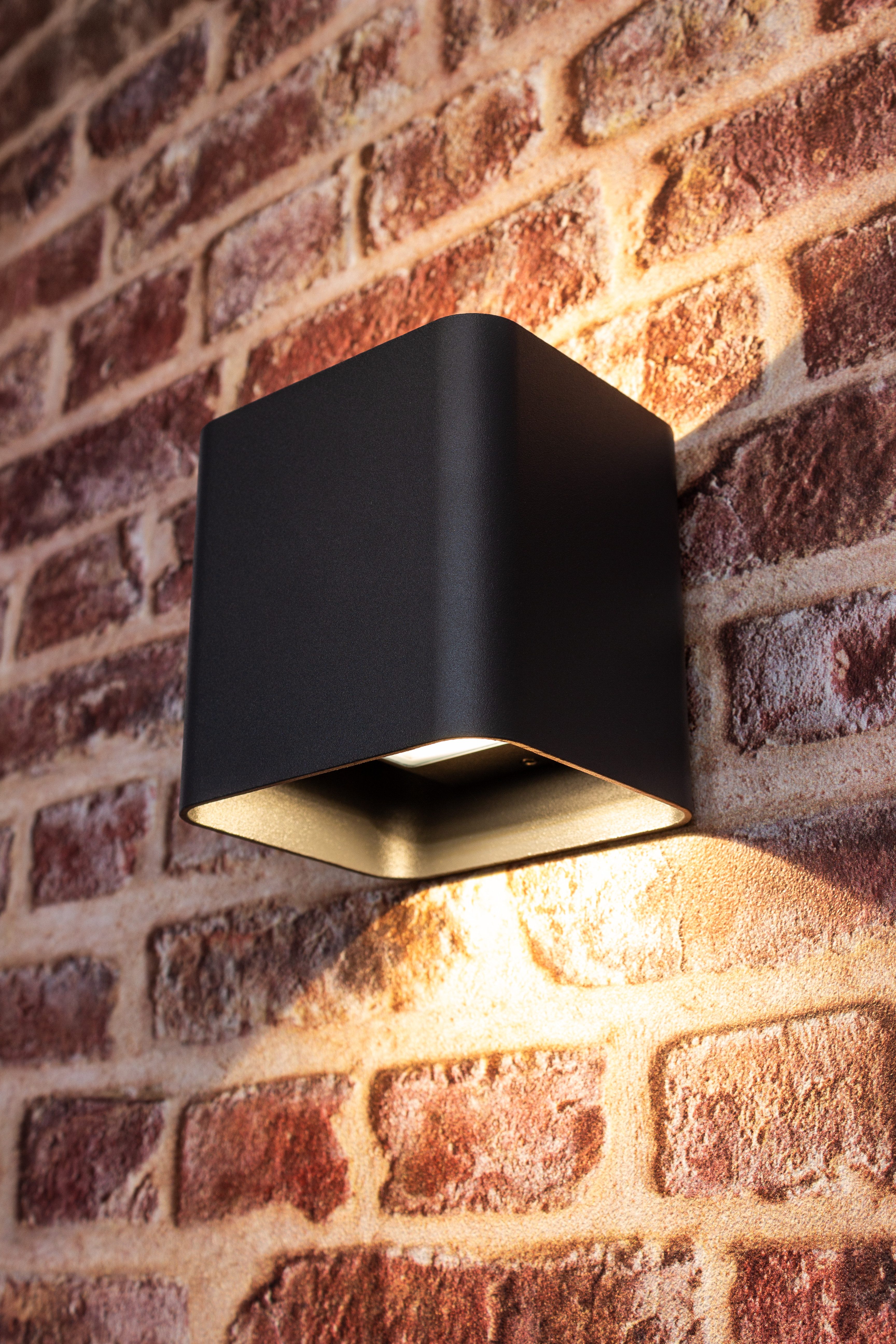 ECO-LIGHT Wandlamp voor buiten DODD (1 stuk)