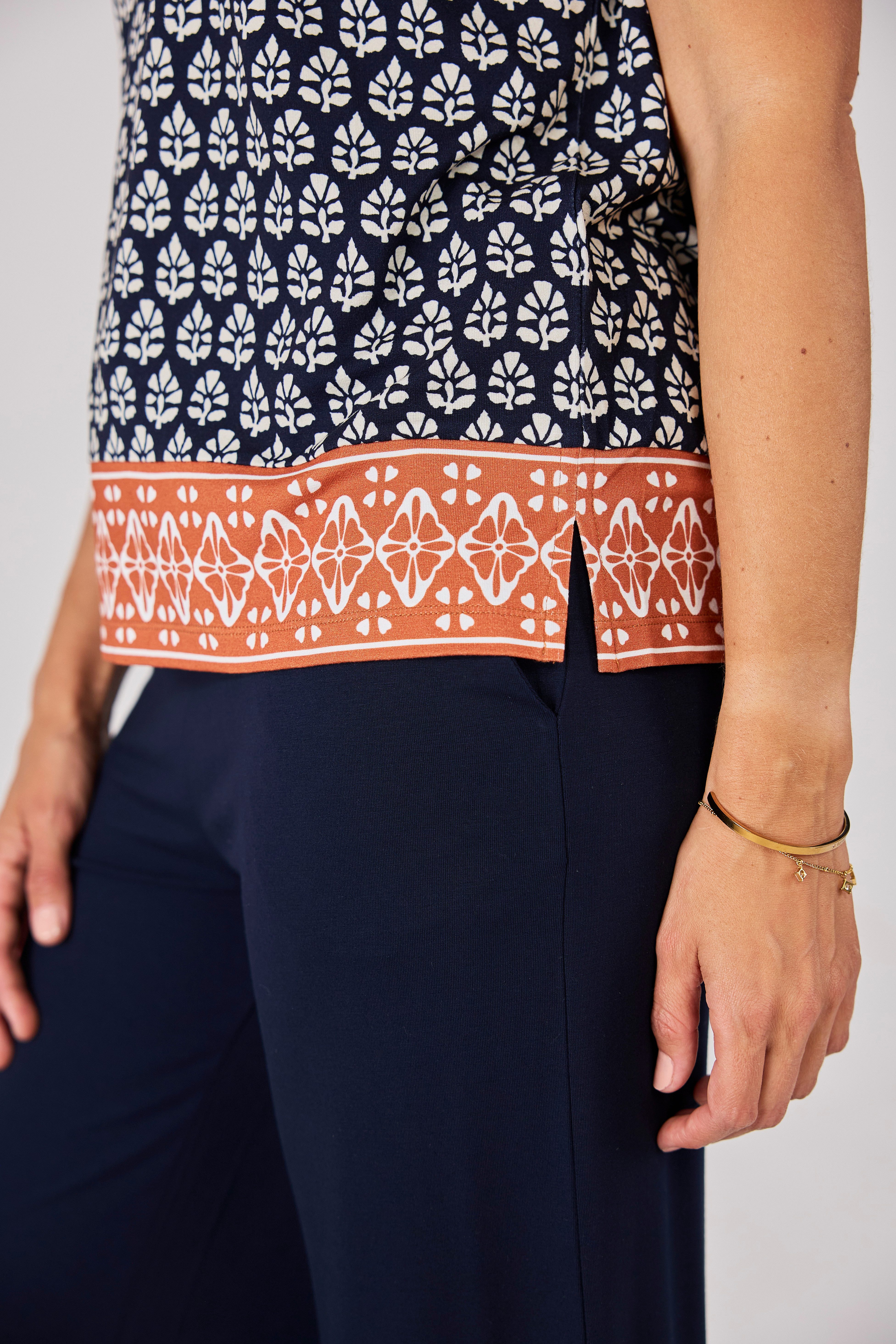 Lieblingsstück Shirt met V-hals CaleniL met all-over print