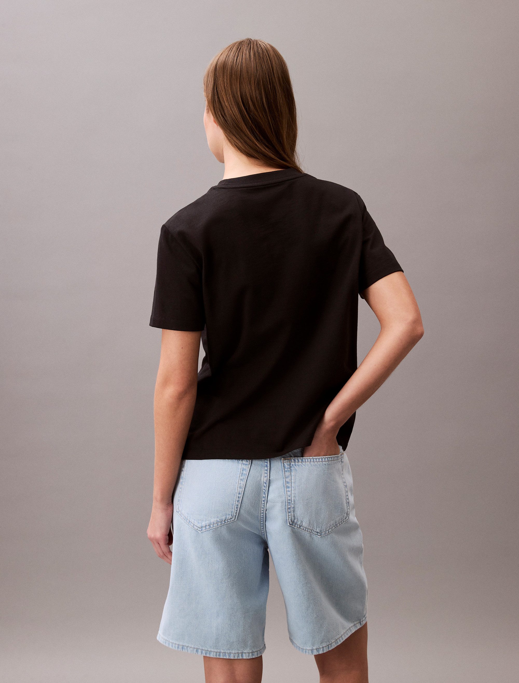 Calvin Klein T-shirt A- INST. LOGO CLASSIC TEE SS