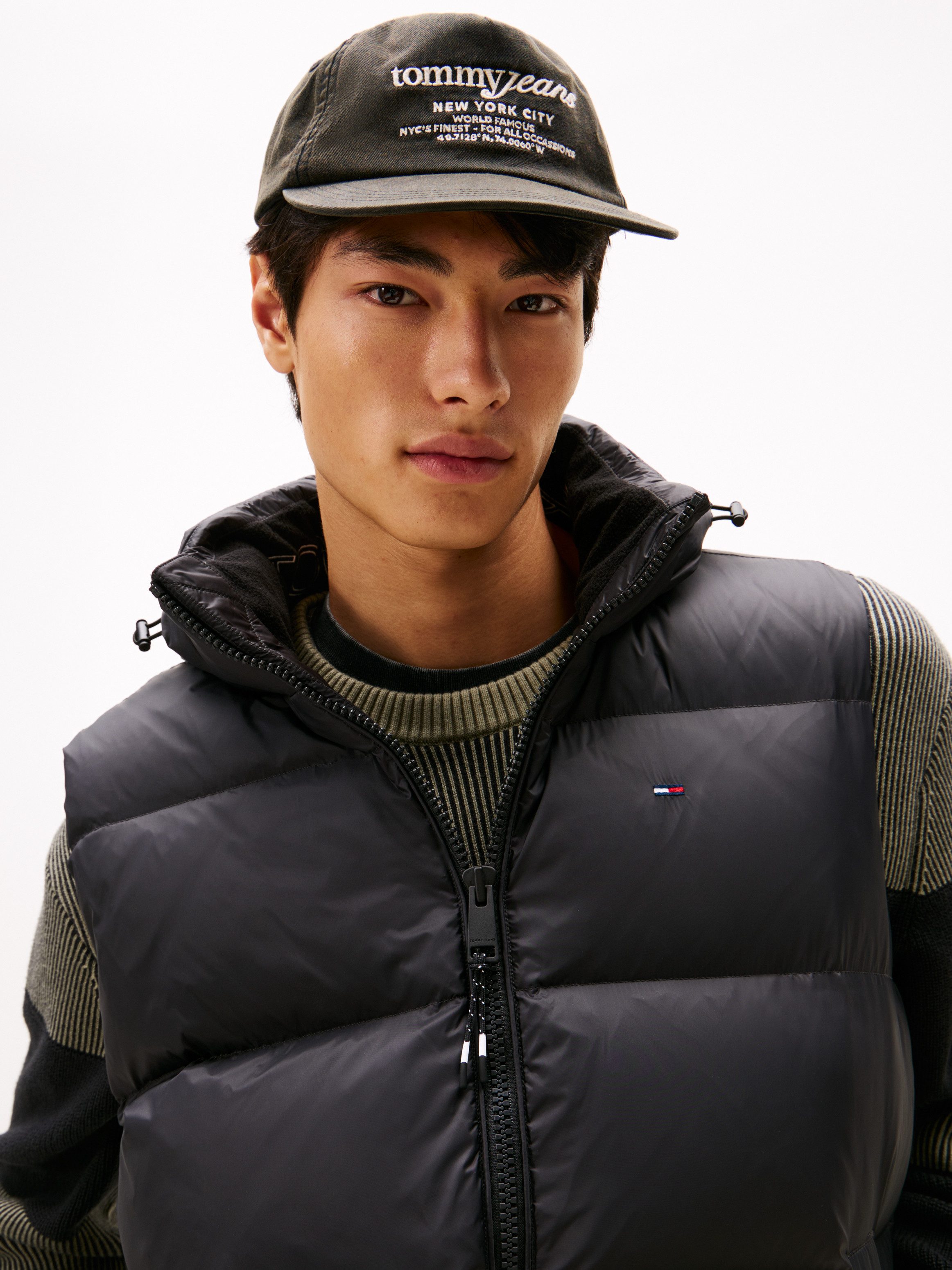 TOMMY JEANS Bodywarmer TJM ESSENTIAL DOWN VEST EXT afneembare capuchon met trekkoord