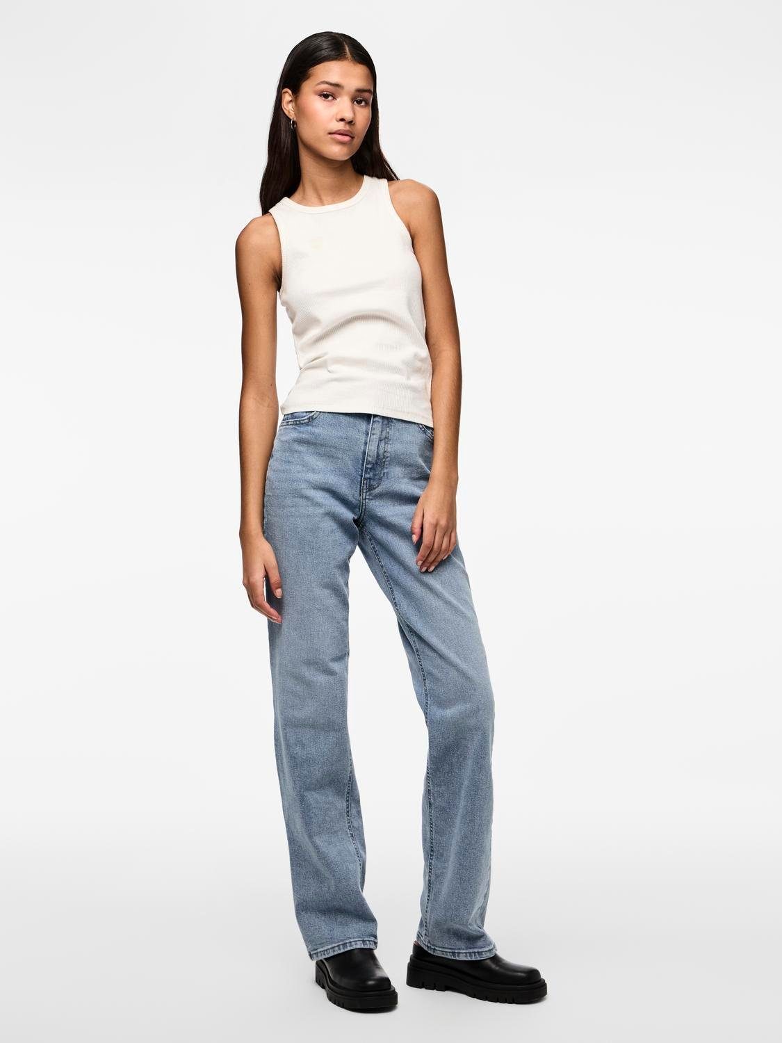 pieces Straight jeans PCKELLY HW STRAIGHT JEANS LB302 NOOS