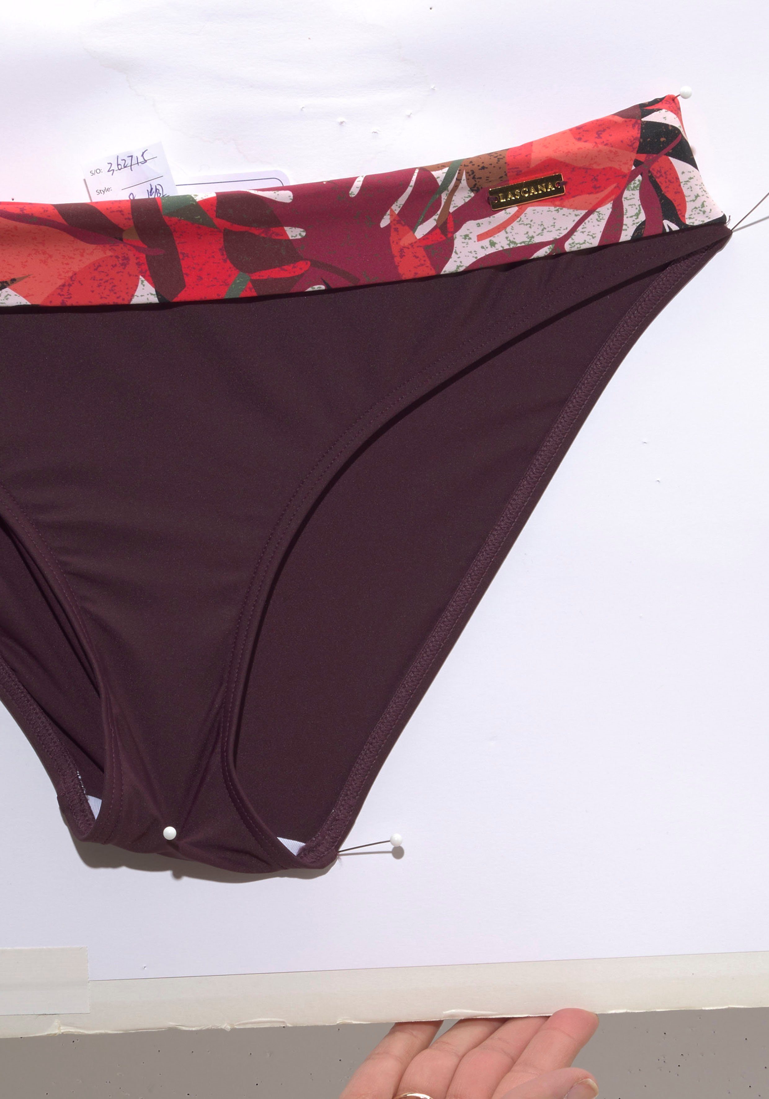 Lascana Bikinibroekje AVA in tropisch design