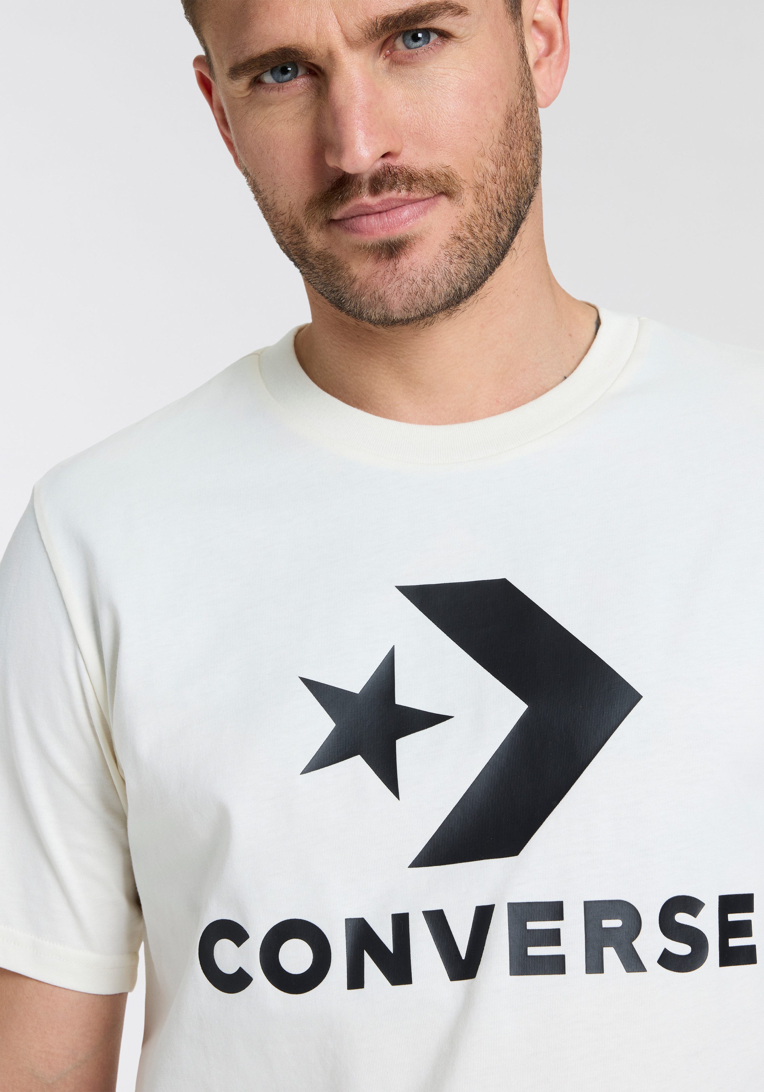 Converse T-shirt Unisex GO-TO STAR CHEVRON LOGO STANDARD-FIT (1-delig)