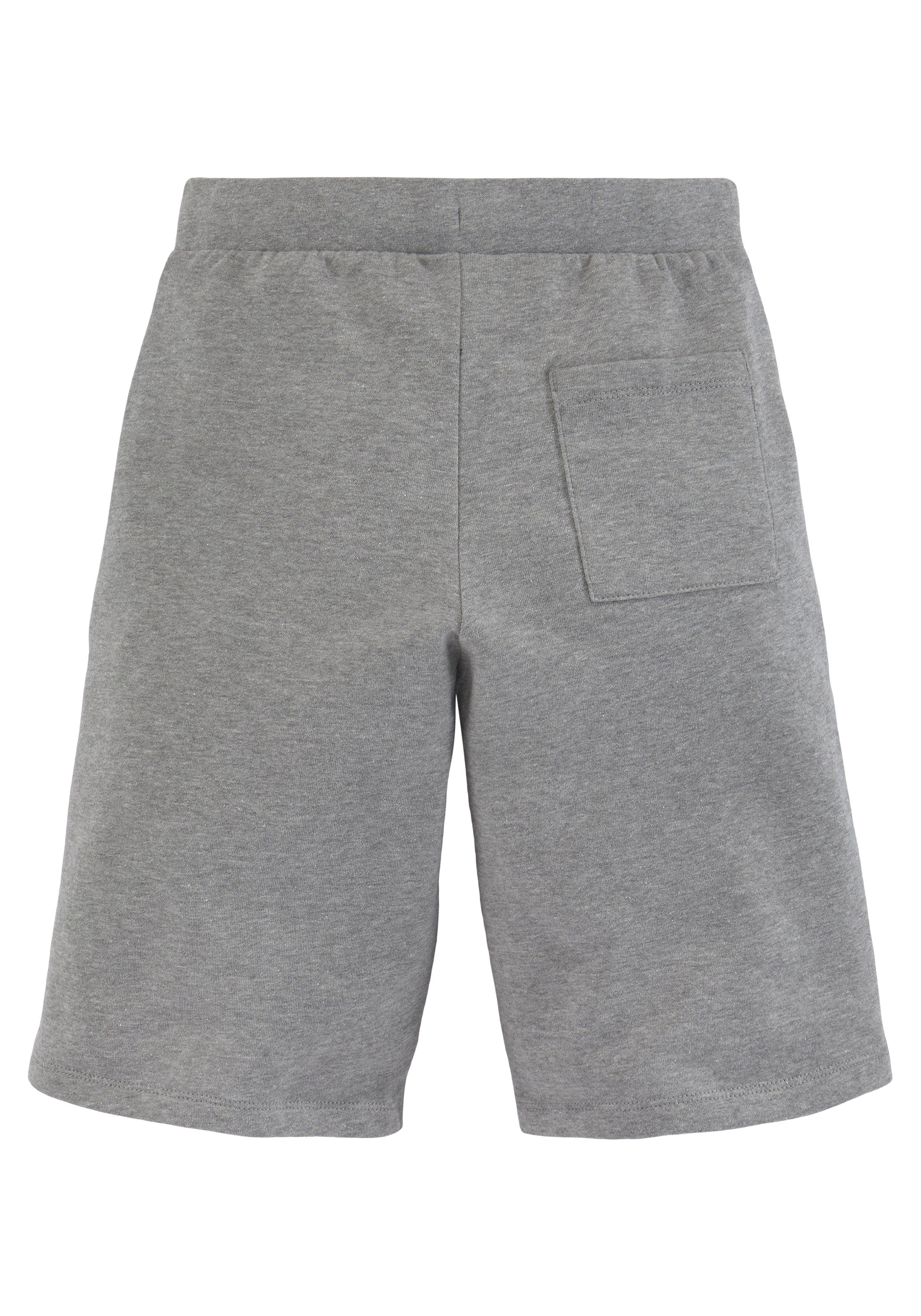 KIDSWORLD T-shirt short 2-delig set T-shirt + sweat shorts (set, 2-delig, 2)