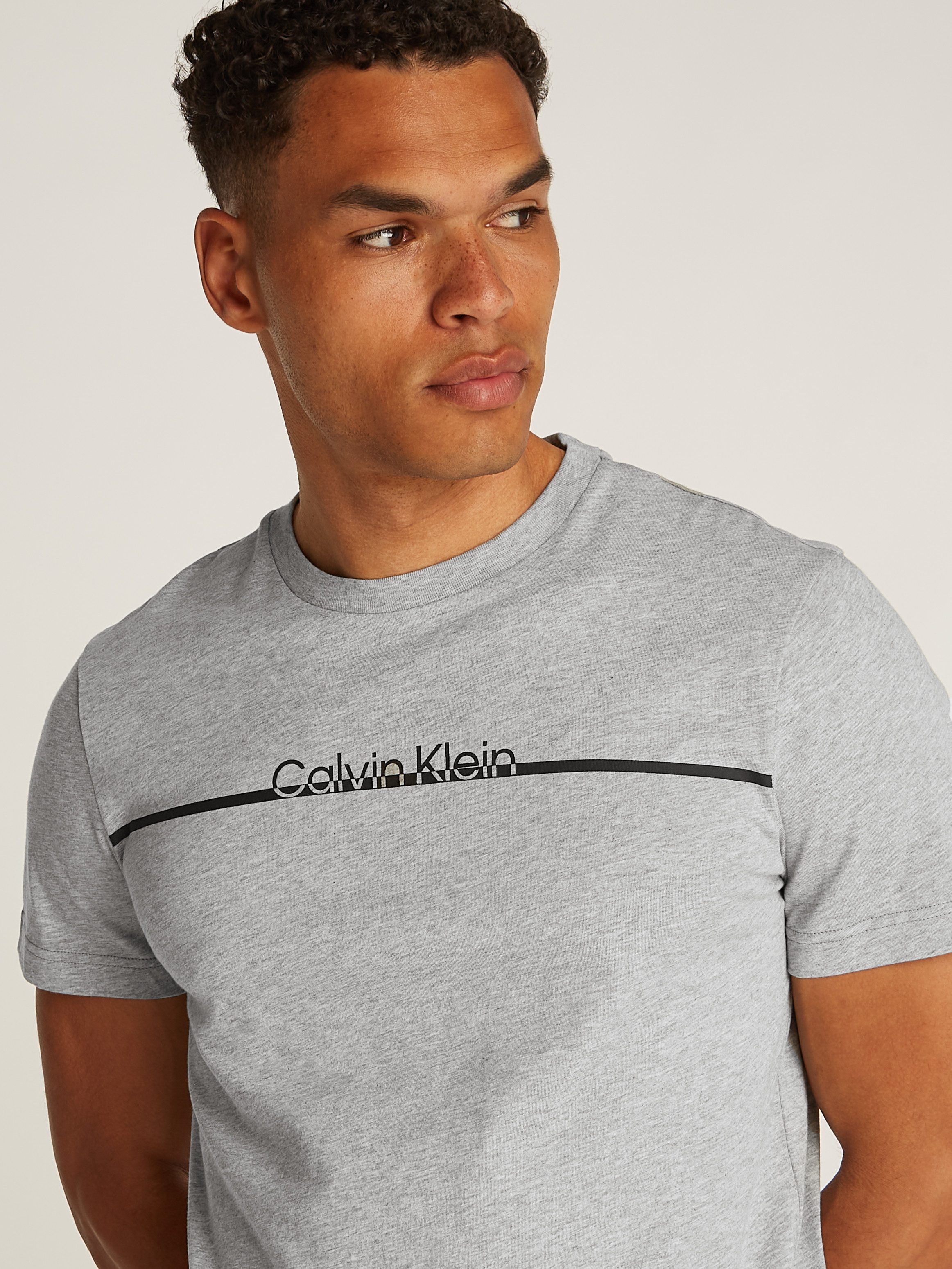 Calvin Klein Shirt met ronde hals SPLIT LINE LOGO T-SHIRT