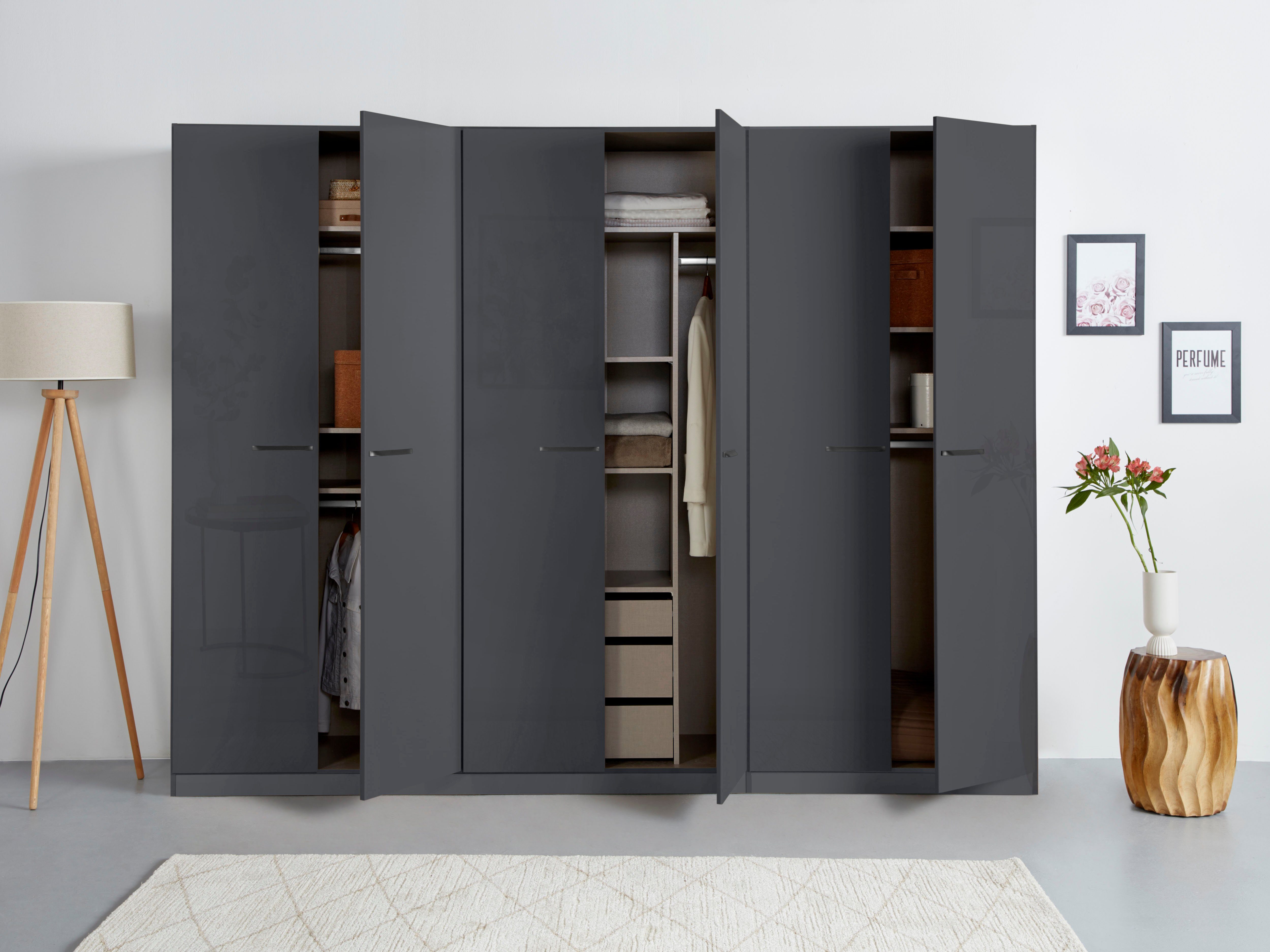 rauch Draaideurkast Kledingkast kast garderobe TOPSELLER OTELI incl. binnenindeling met 3 binnenlades extra planken optioneel met spiegel made in germany