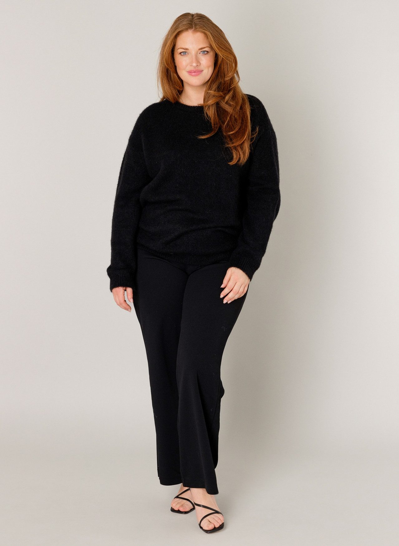 Base Level Curvy Gebreide trui Yanara