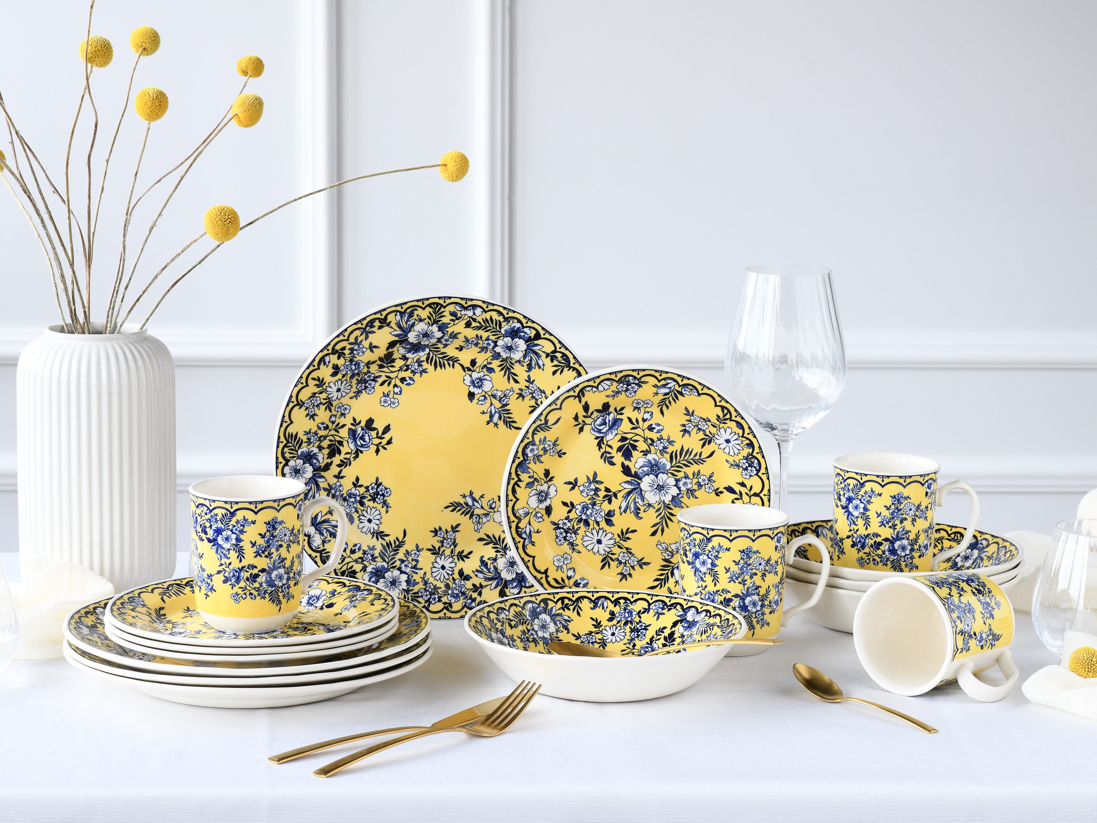 CreaTable Combi-servies Servies-set Ming Flower Servies, traditionele, Aziatische motieven, 16 delen, voor 4 personen (set, 16-delig)