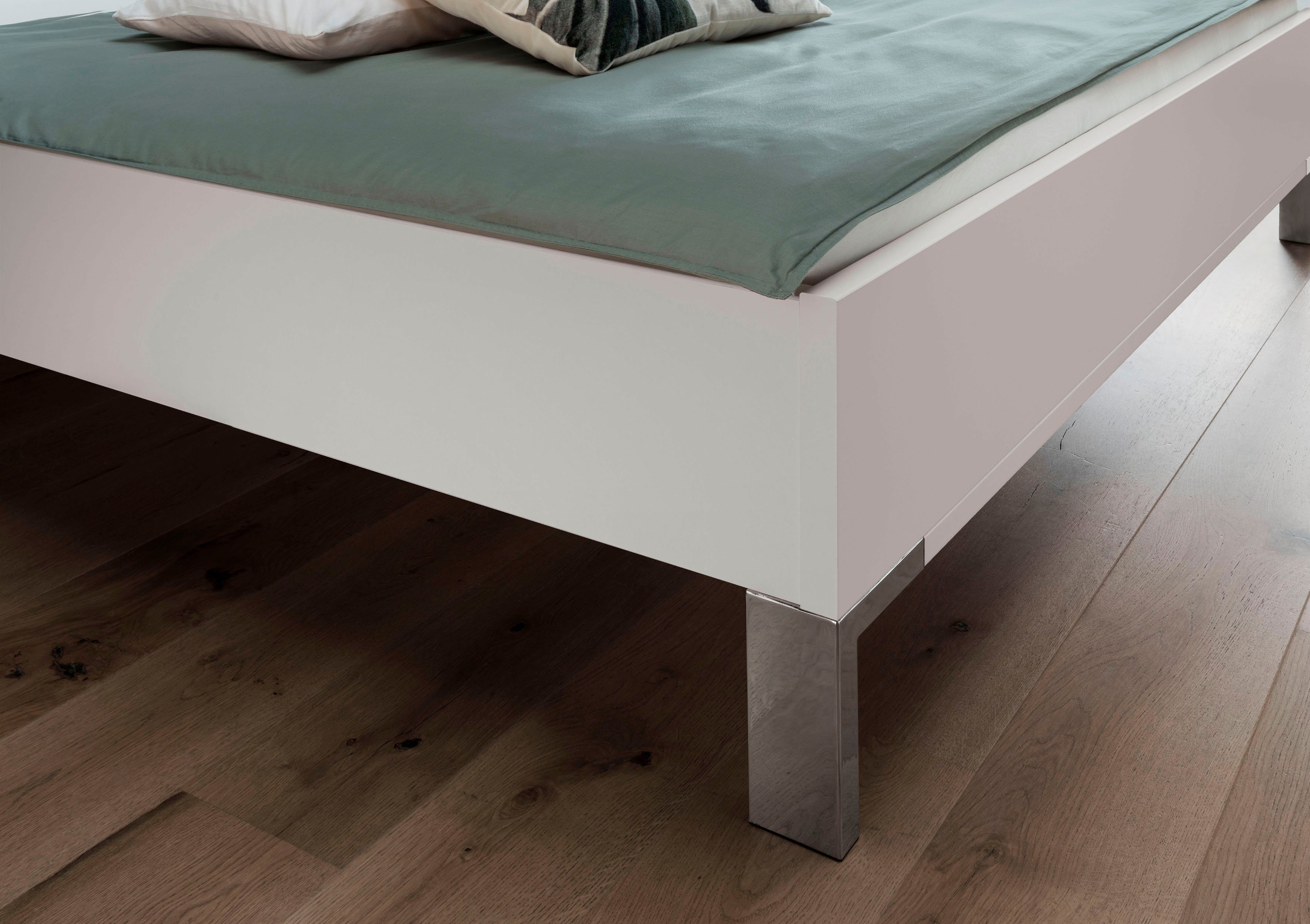 WIEMANN Futonbed Monaco, 4-voudig in hoogte verstelbaar met stijlvol houten hoofdbord, made in germany