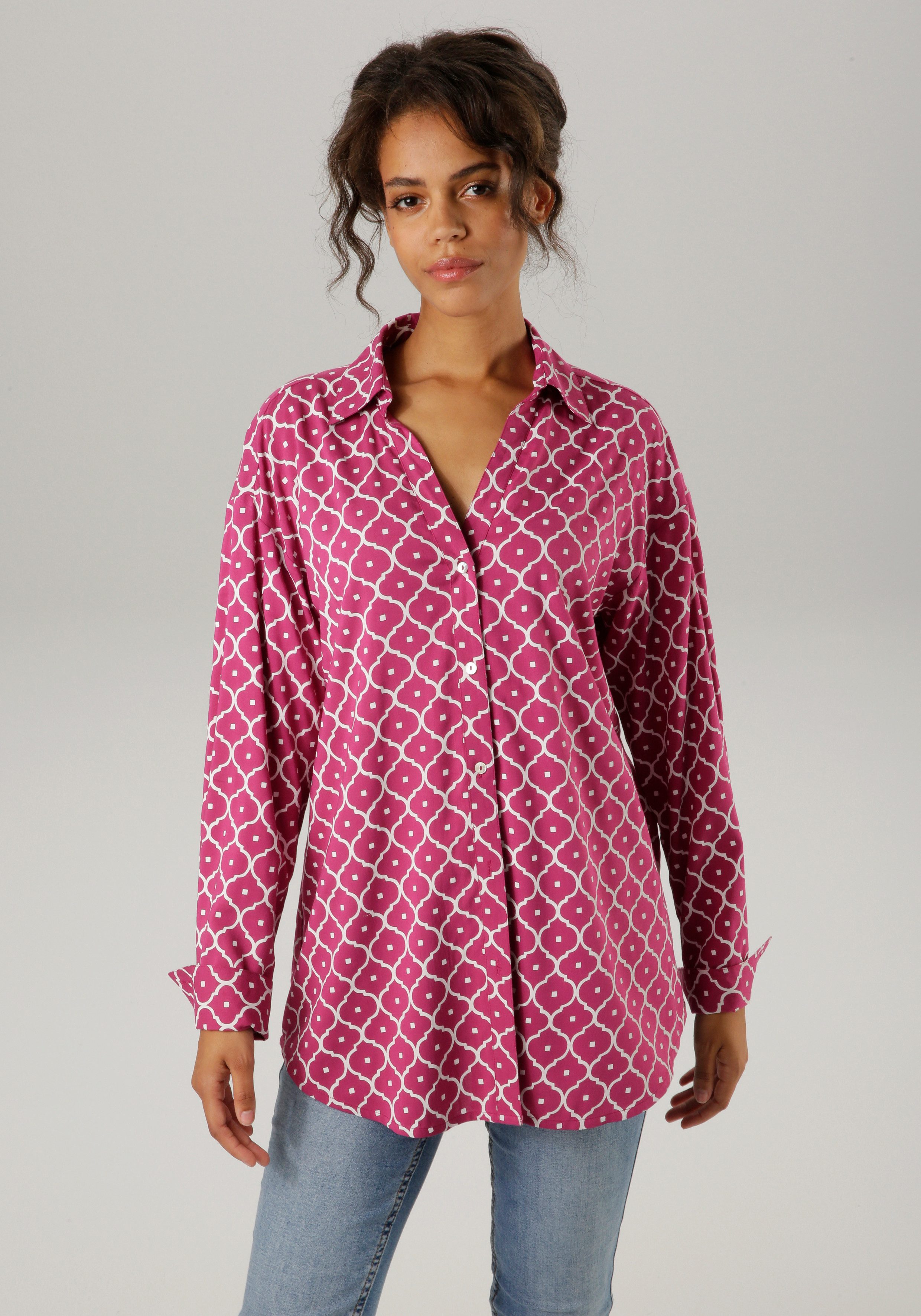 Aniston CASUAL Overhemdblouse met interessant grafisch patroon