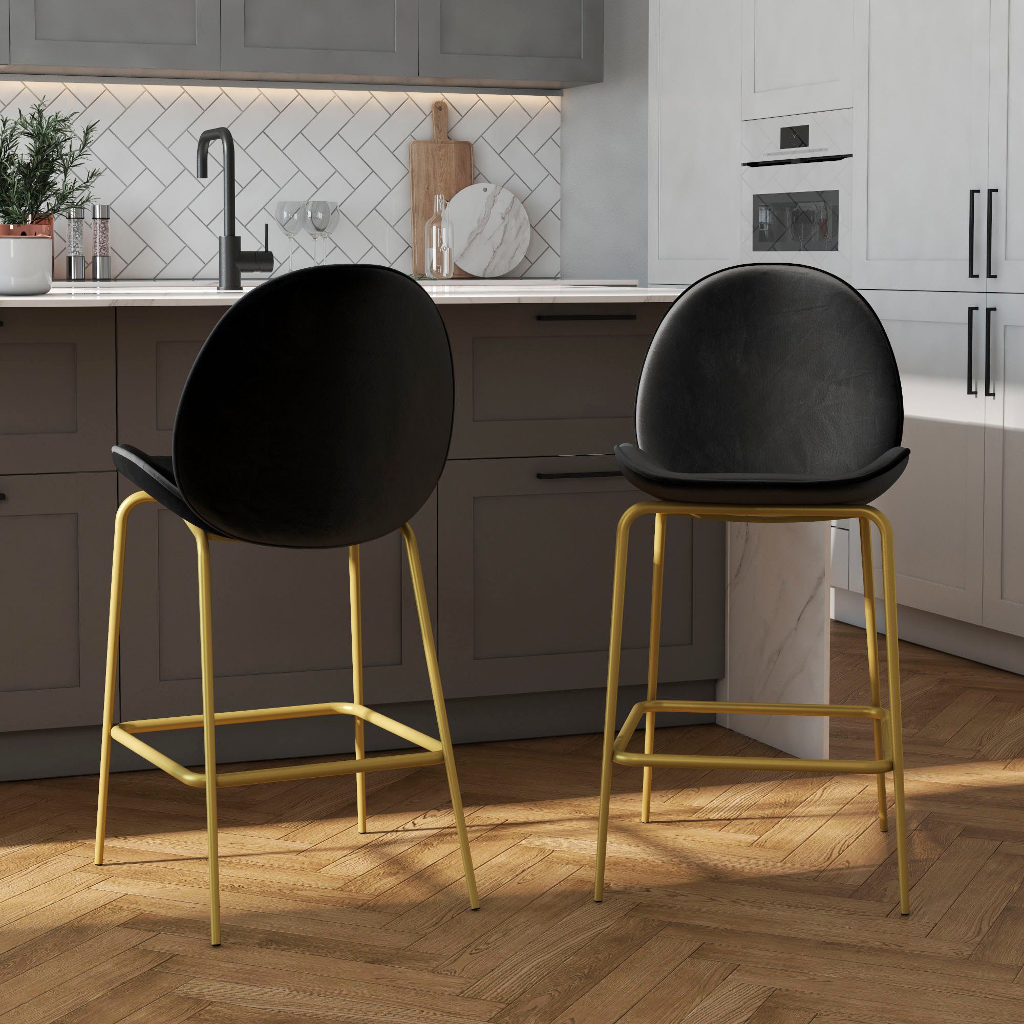 CosmoLiving by Cosmopolitan Barkruk Astor Zacht verdikte zitting en rugleuning, messingkleurig frame, zithoogte 63 cm (1 stuk)