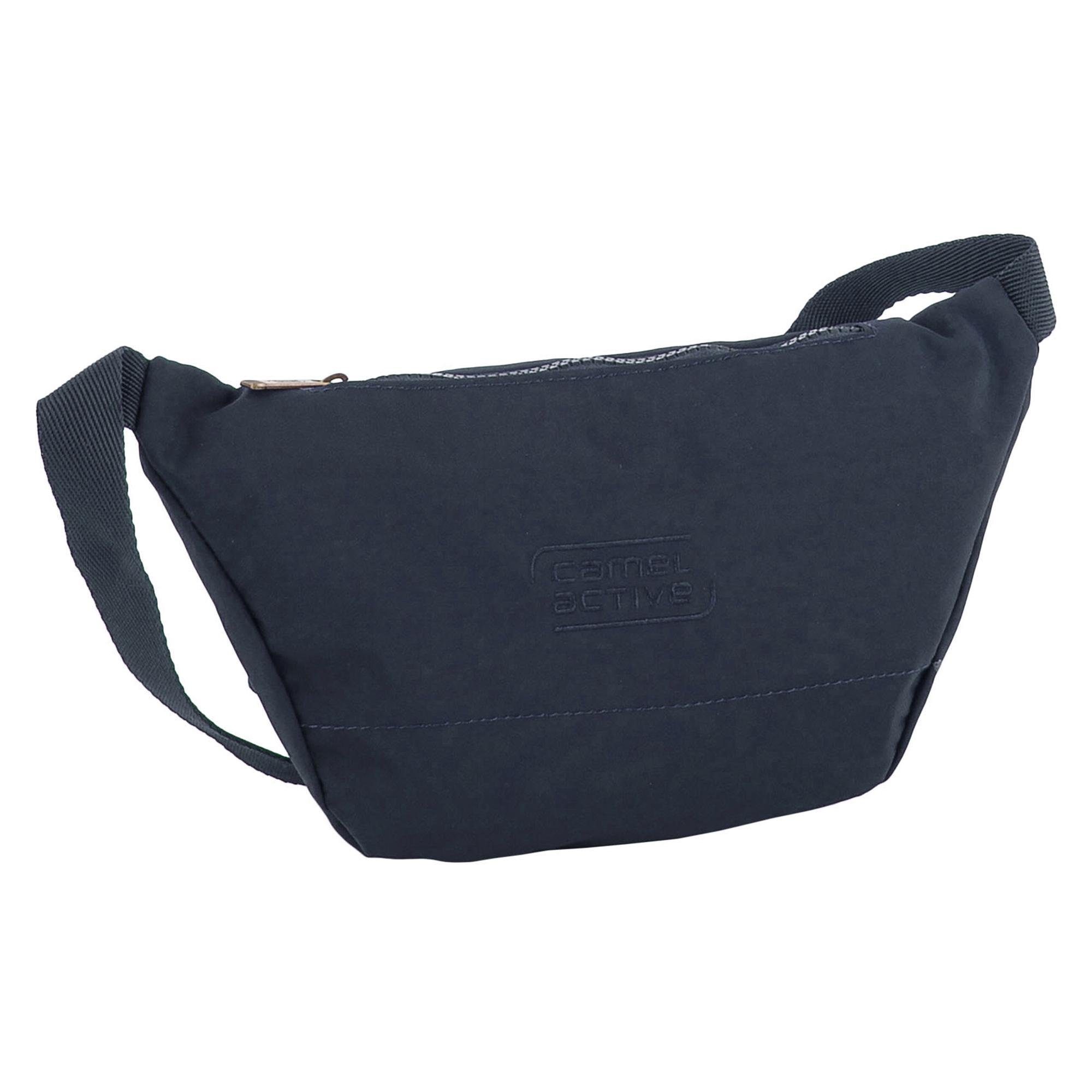 camel active Buiktasje Journey van licht robuust nylon, functioneel perfect voor alle levensomstandigheden