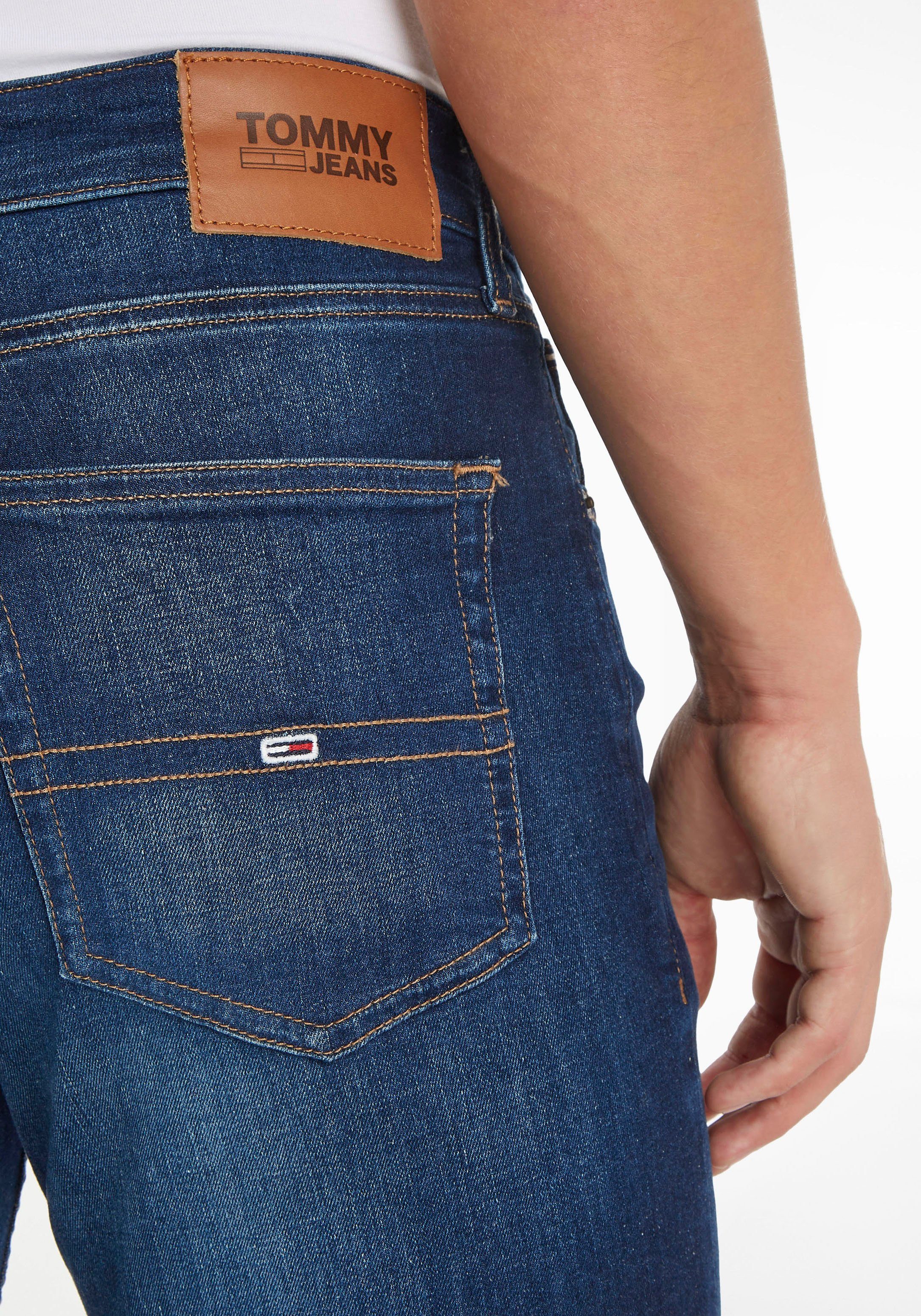 TOMMY JEANS Straight jeans Ryan met elastaan voor een comfortabele pasvorm