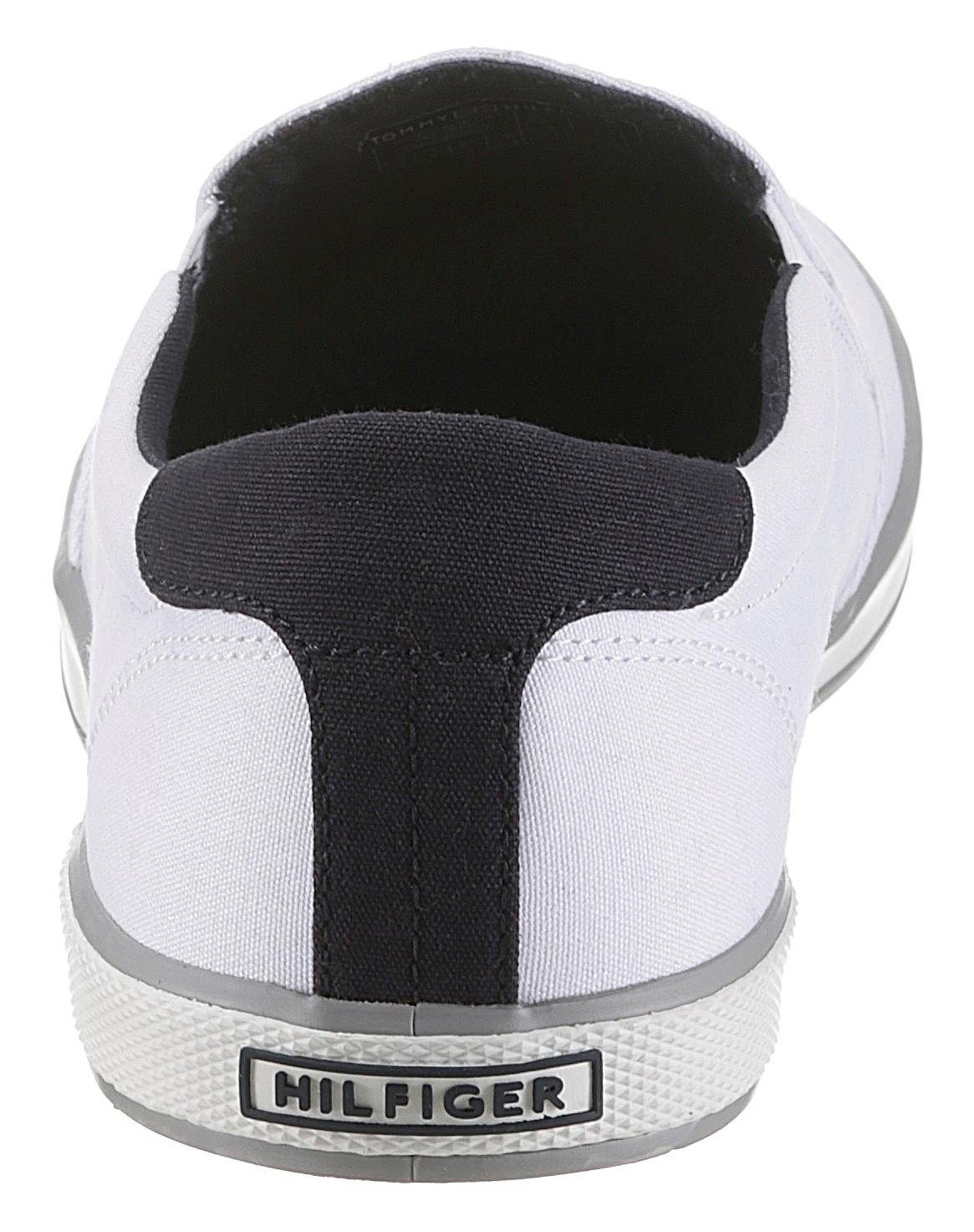 Tommy Hilfiger Slip-on sneakers ICONIC SLIP ON SNEAKER Slipper, vrijetijdsschoen, lage schoen met zij-stretchinzetten